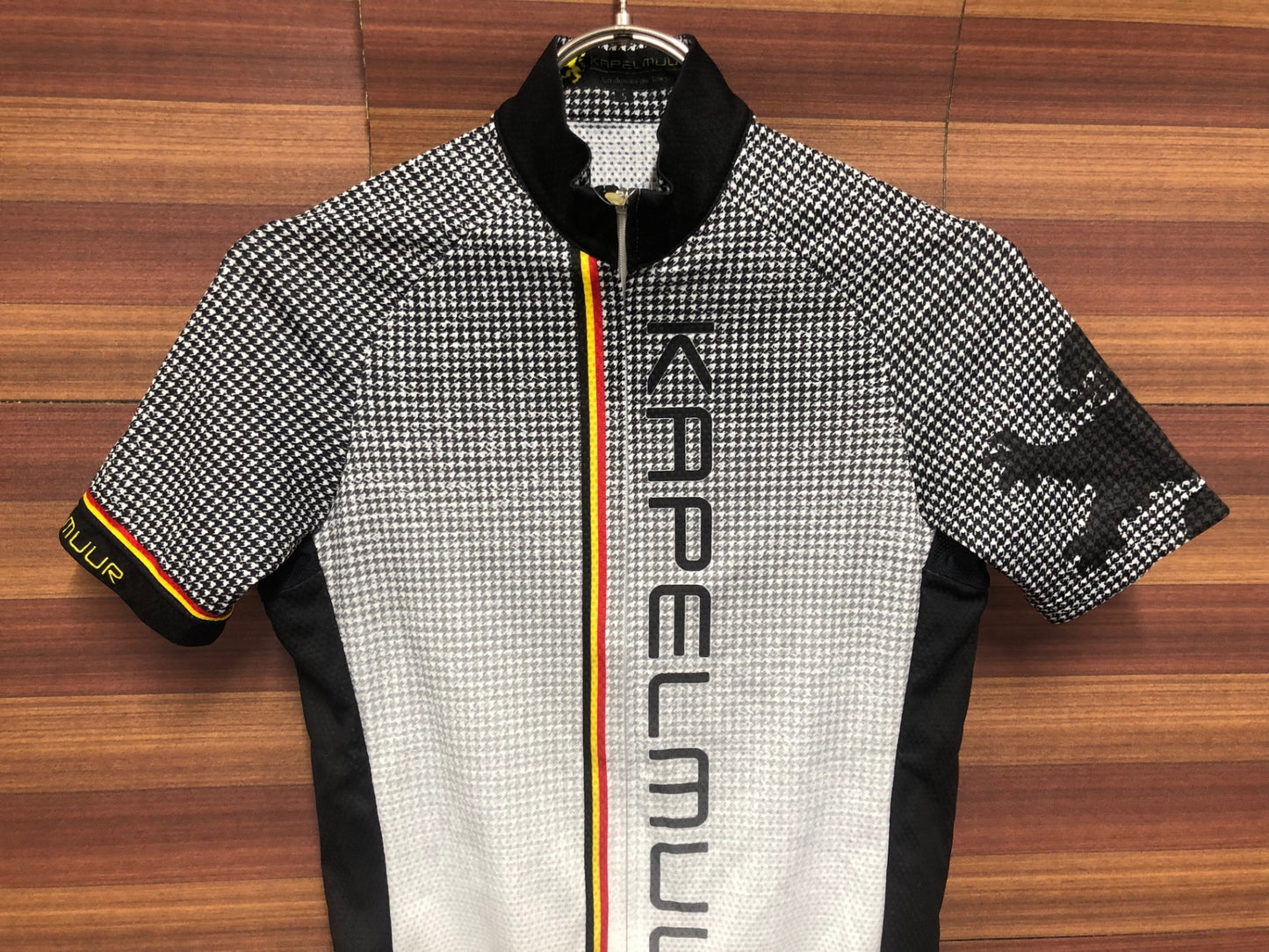 IT819 カペルミュール KAPELMUUR 半袖 サイクルジャージ 黒 白 S