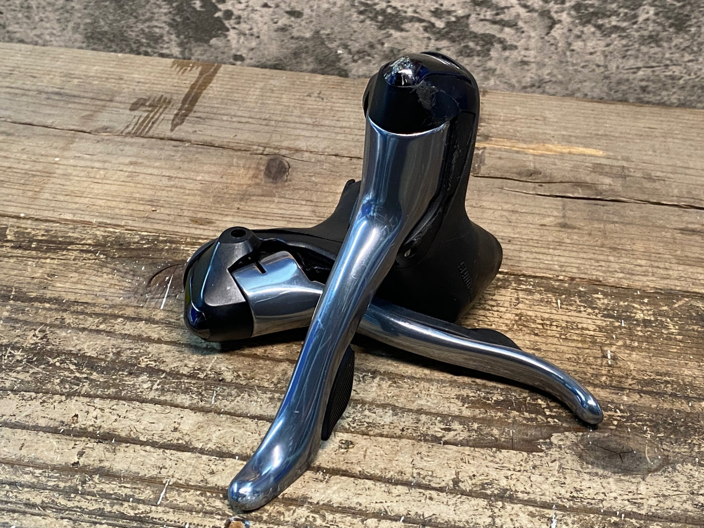 IN686 シマノ SHIMANO ST-5600 STIレバー 2×10S