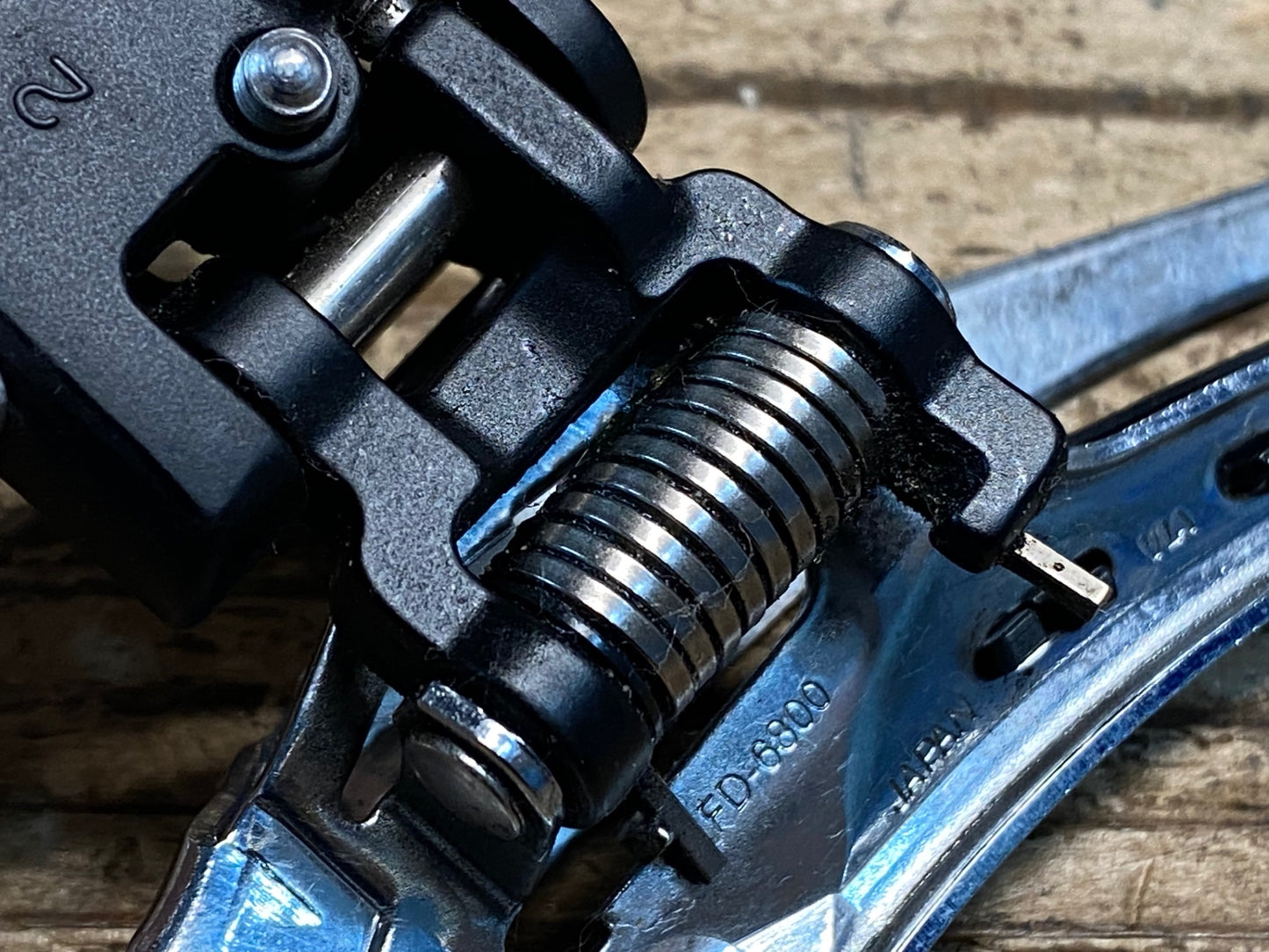 IX067 シマノ SHIMANO アルテグラ ULTEGRA FD-6800 フロントディレイラー 直付