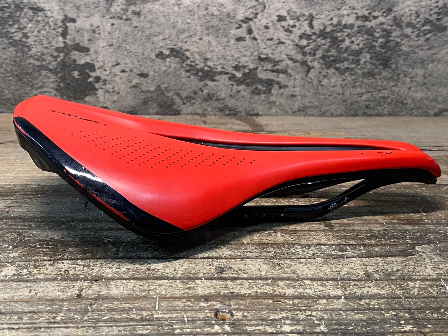 IW563 スペシャライズド SPECIALIZED S-WORKS POWER サドル fact CARBON 143mm レッド