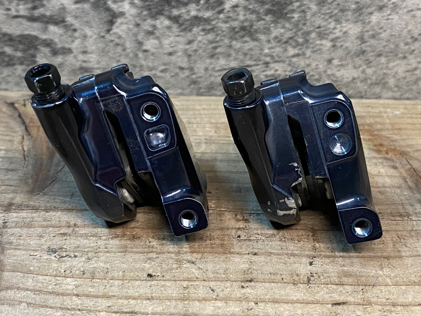 IW538 シマノ SHIMANO アルテグラ ULTEGRA BR-R8070 ディスクブレーキ キャリパー 前後セット