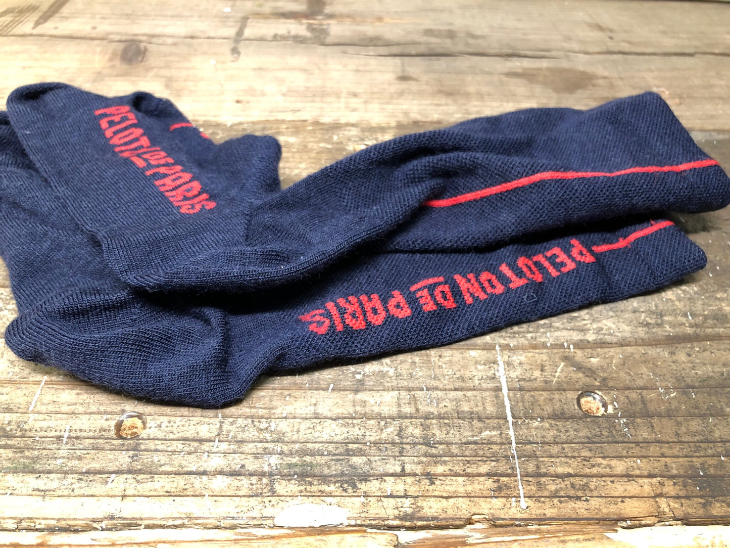 IO488 プロトンド パリ PELOTON DE PARIS ソックス 靴下 黒赤 US4~6