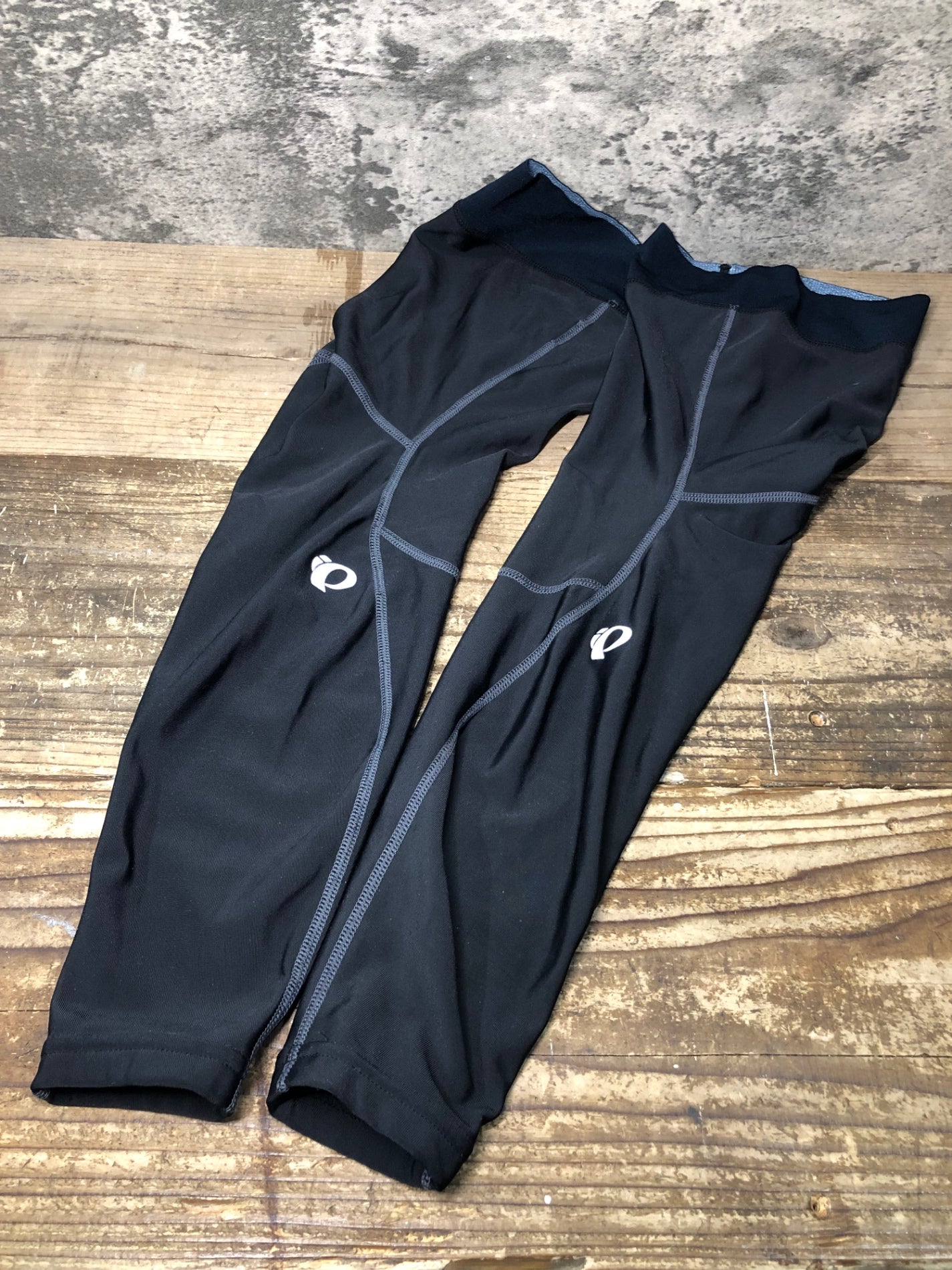 IP791 パールイズミ PEARL iZUMi レッグウォーマー 黒 M ほつれ