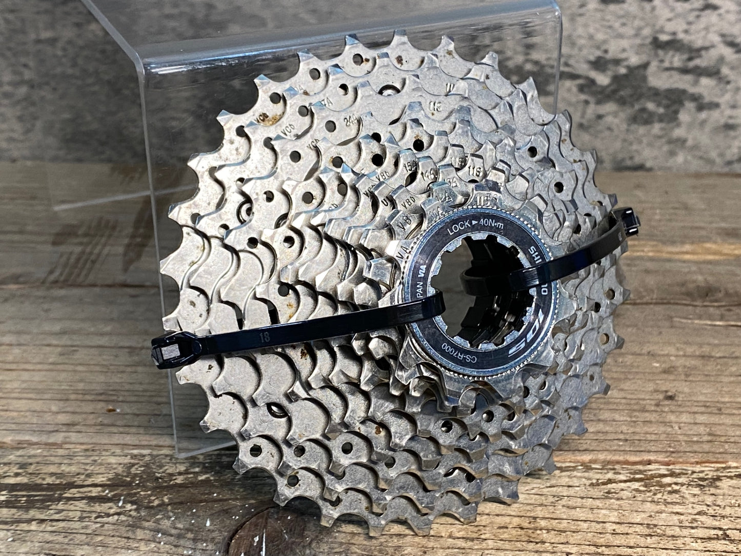 II398 シマノ SHIMANO 105 CS-R7000 スプロケット 11-30T 11S