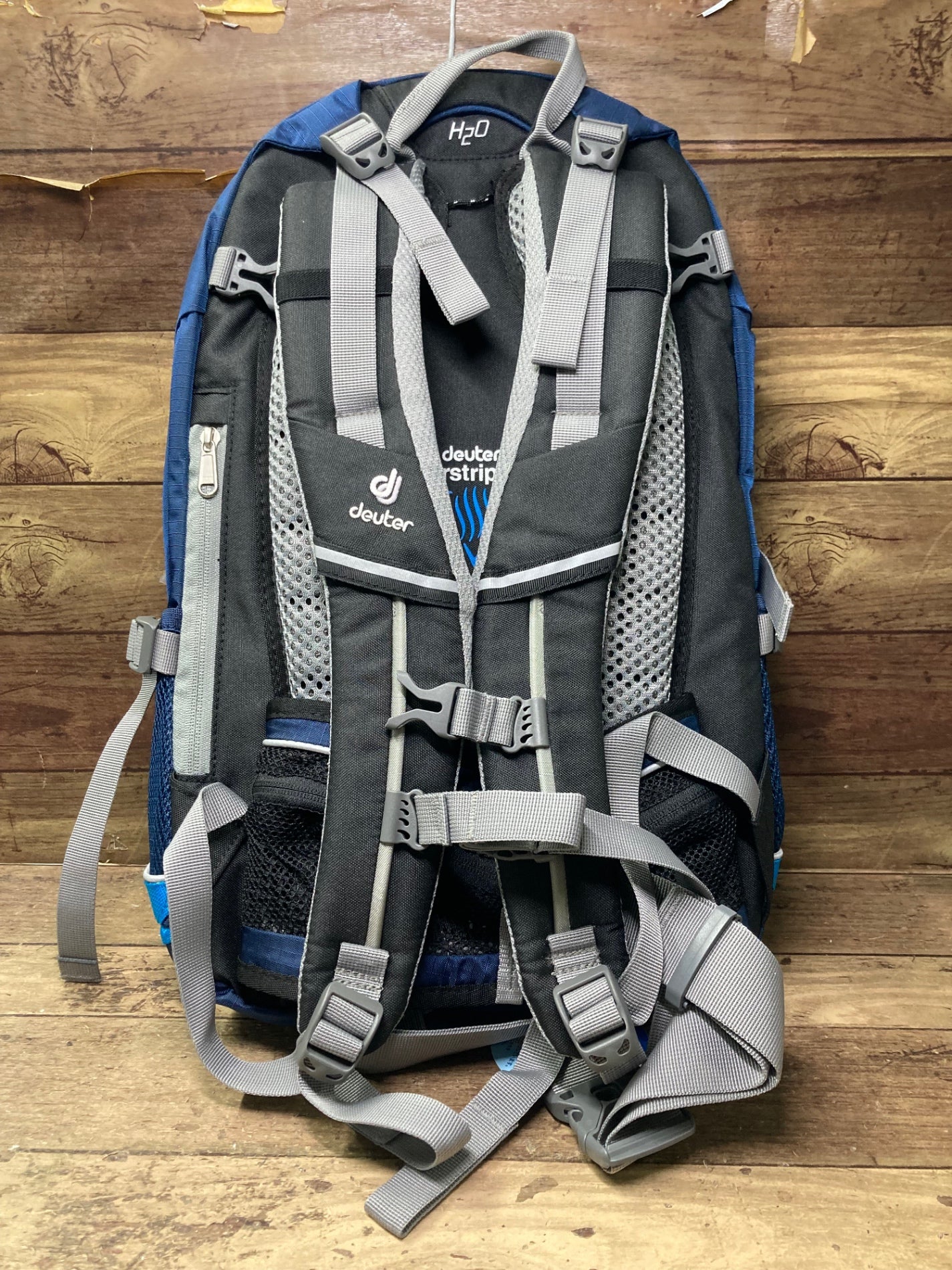 IC178 ドイター DEUTER トランスアルパイン TRANS ALPINE 25 バックパック ※タグ付き