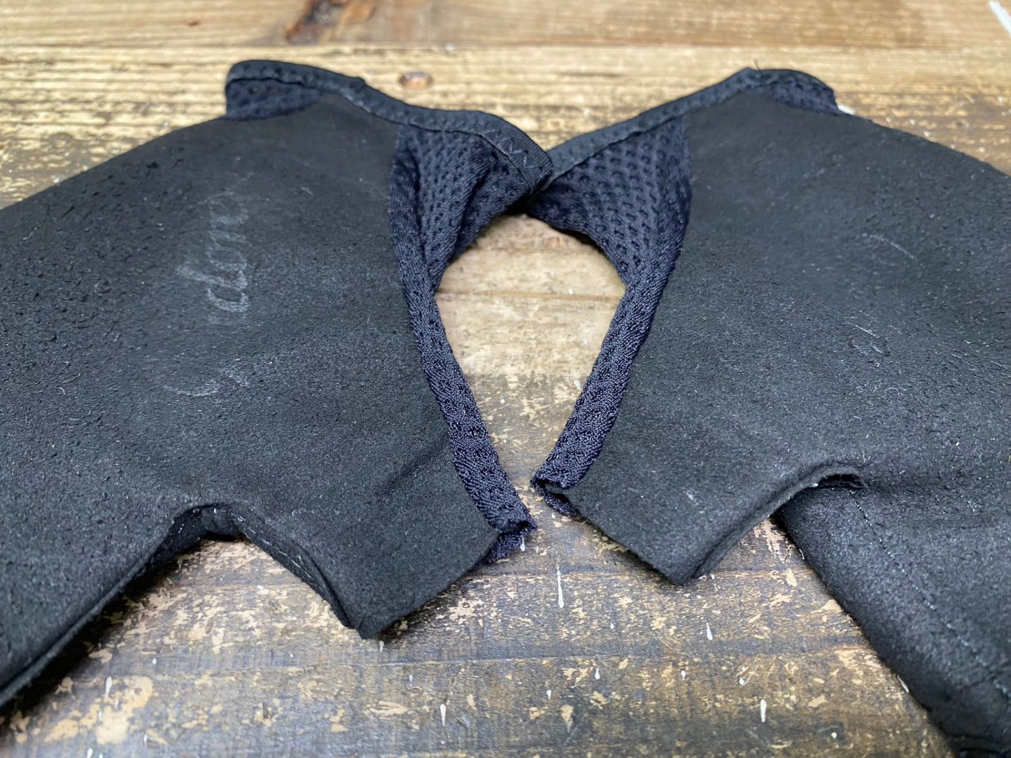 JC060 イザドア Isadore 指切 グローブ 黒 L