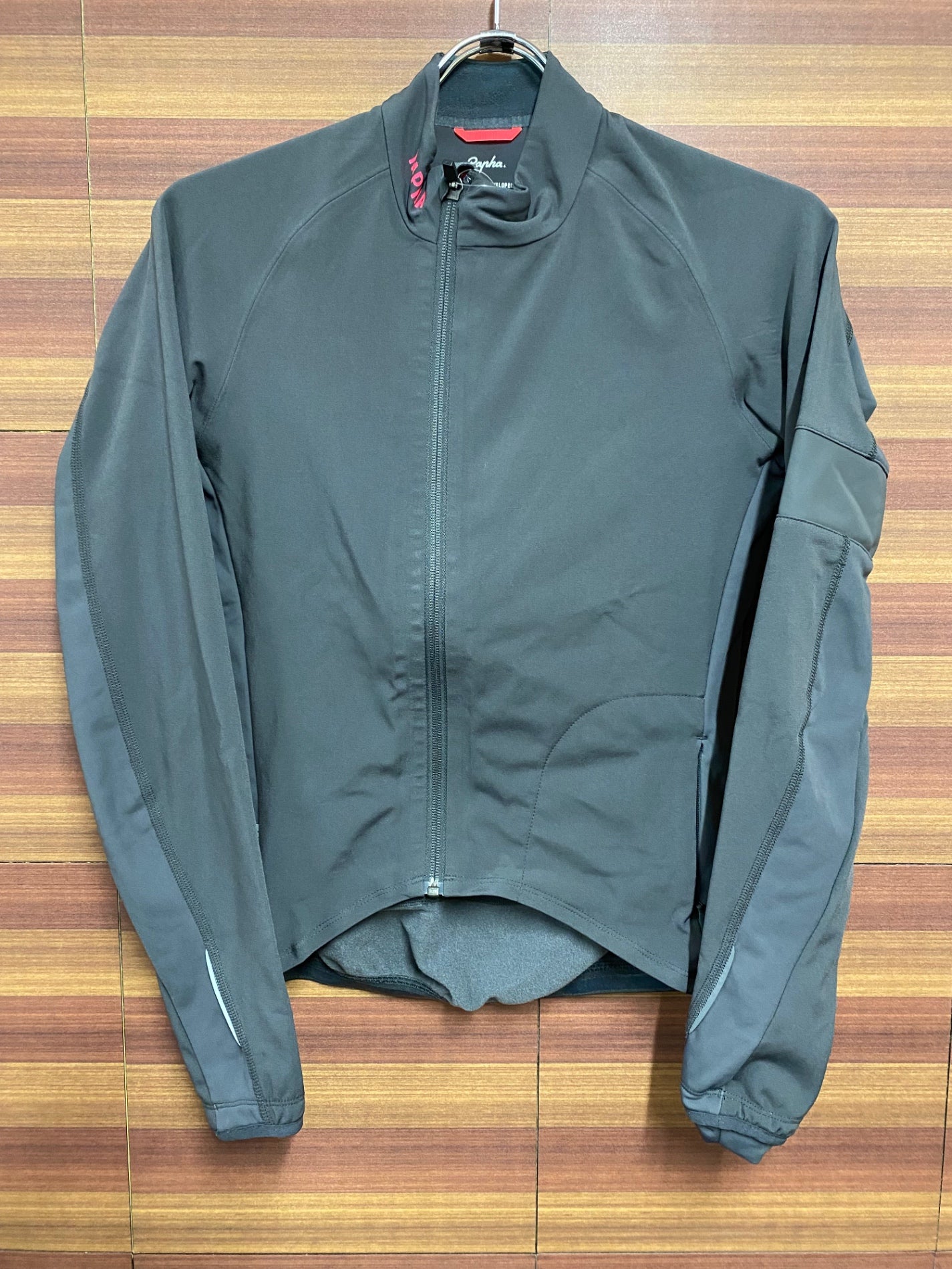 HT220 ラファ Rapha プロチームトレーニングジャケット PRO TEAM TRAINING JACKET グレー XSサイズ