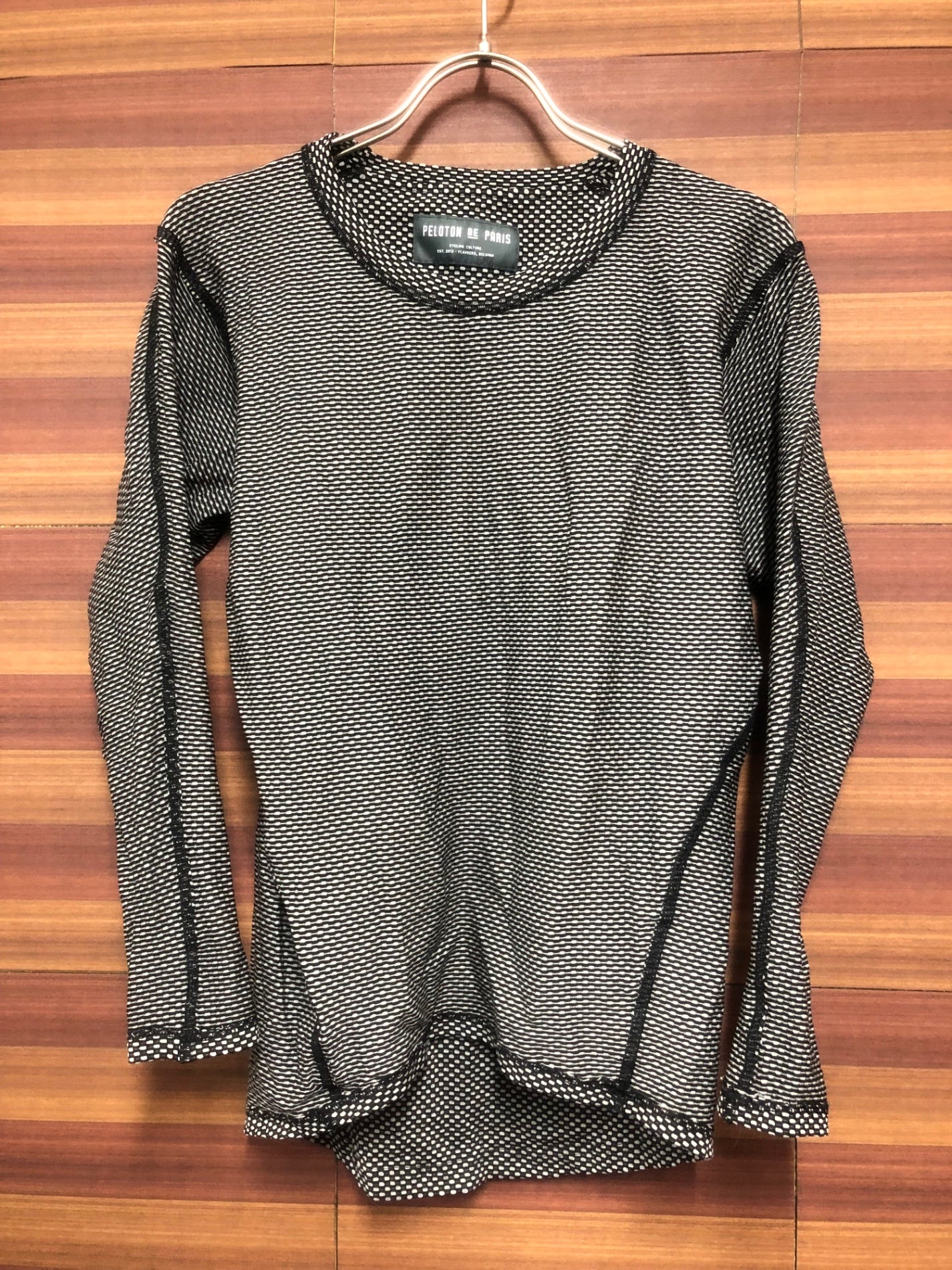 IO510 プロトンド パリ PELOTON DE PARIS 長袖 インナーシャツ 白黒 M