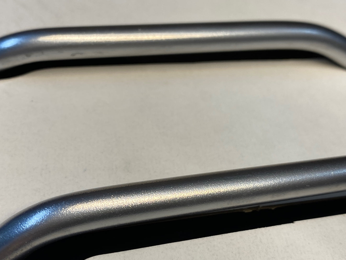 HZ629 BLB STEALTH SADDLE サドル 黒 クロモリレール 132mm