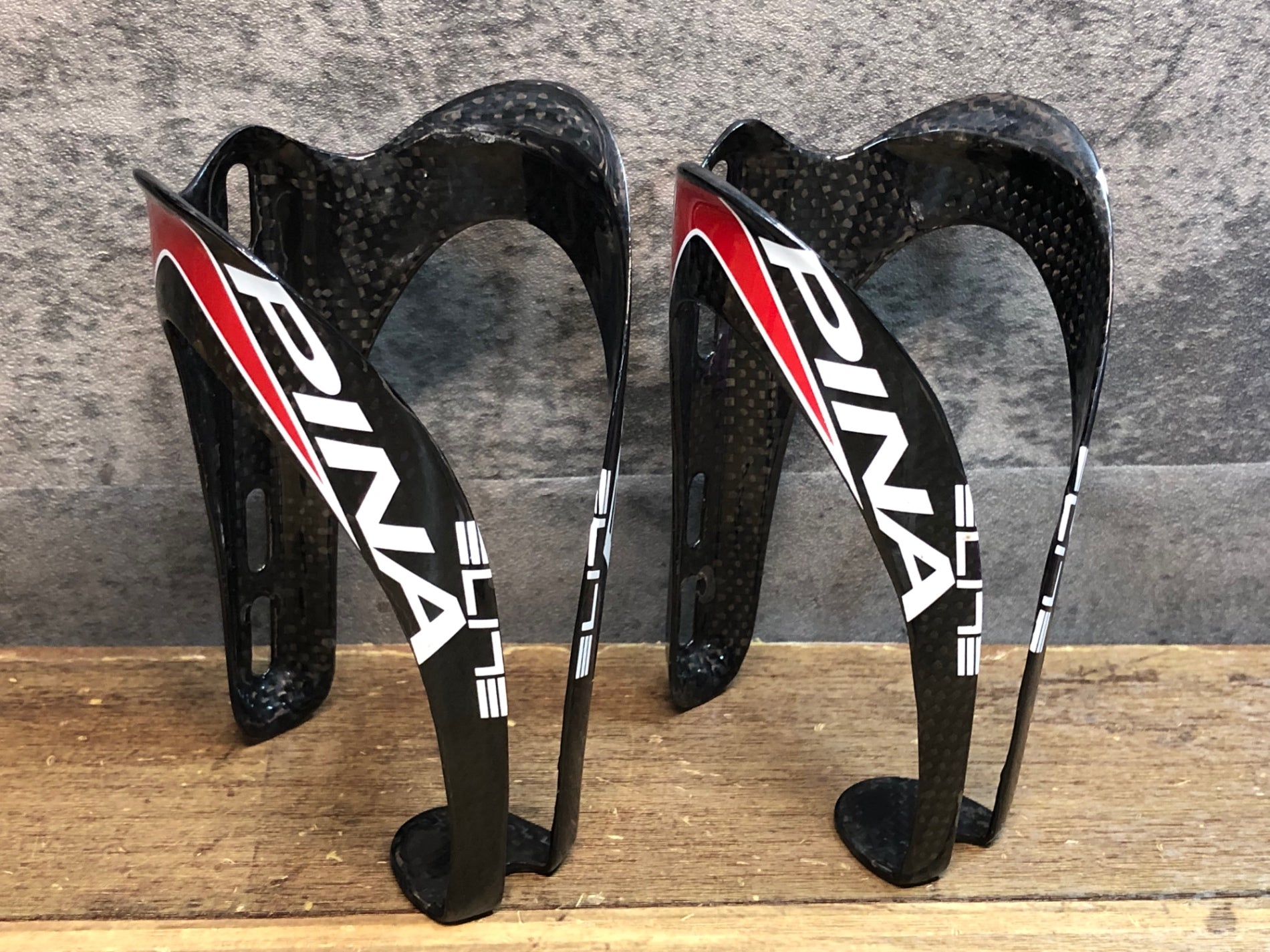 ELITE PINARELLO カーボンボトルケージ 2個セット ELITE PINARELLO カーボン ボトルケージ 2個セット