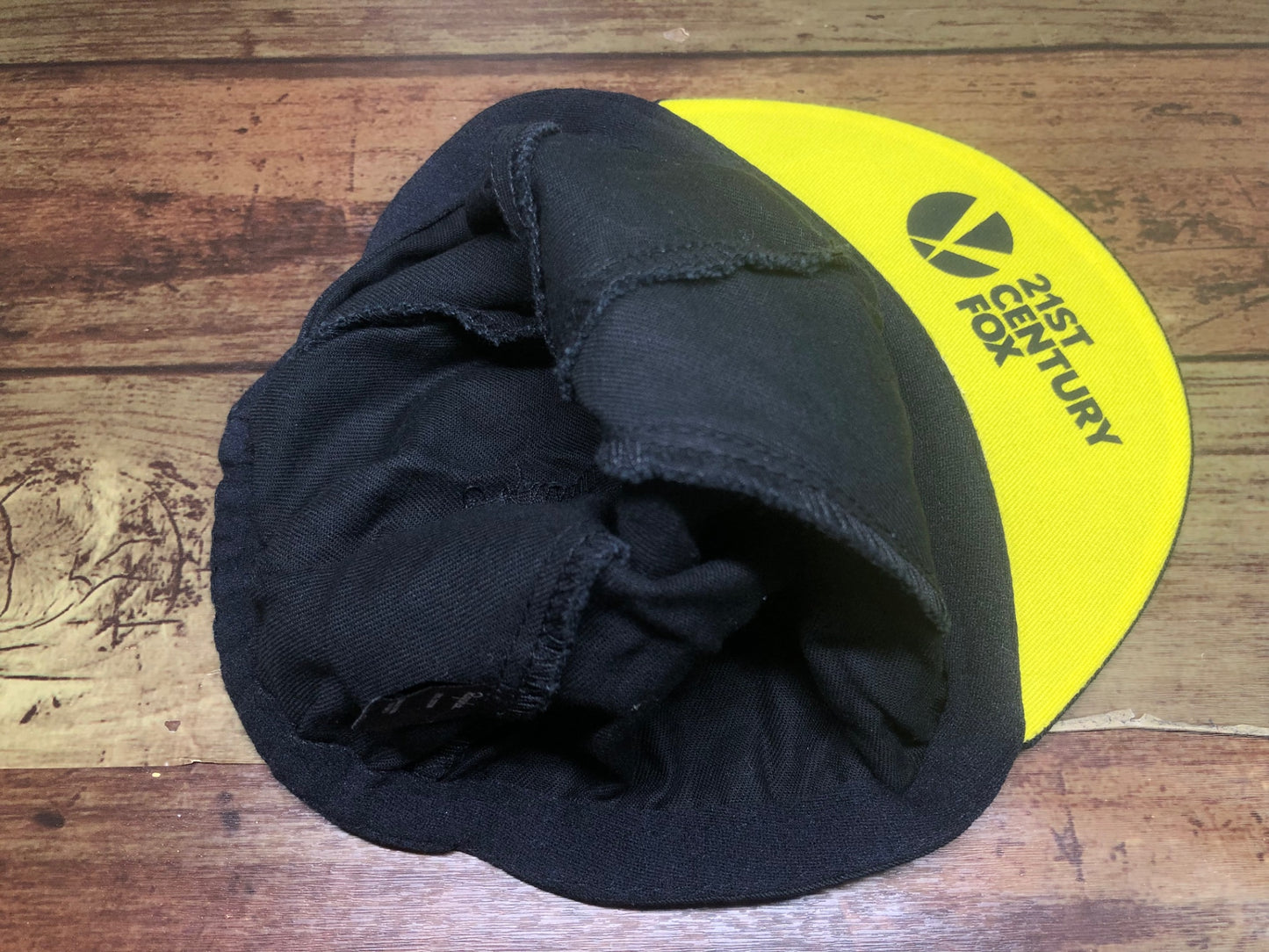 IT287 ラファ Rapha サイクルキャップ 黒 黄 フリーサイズ TEAM SKY