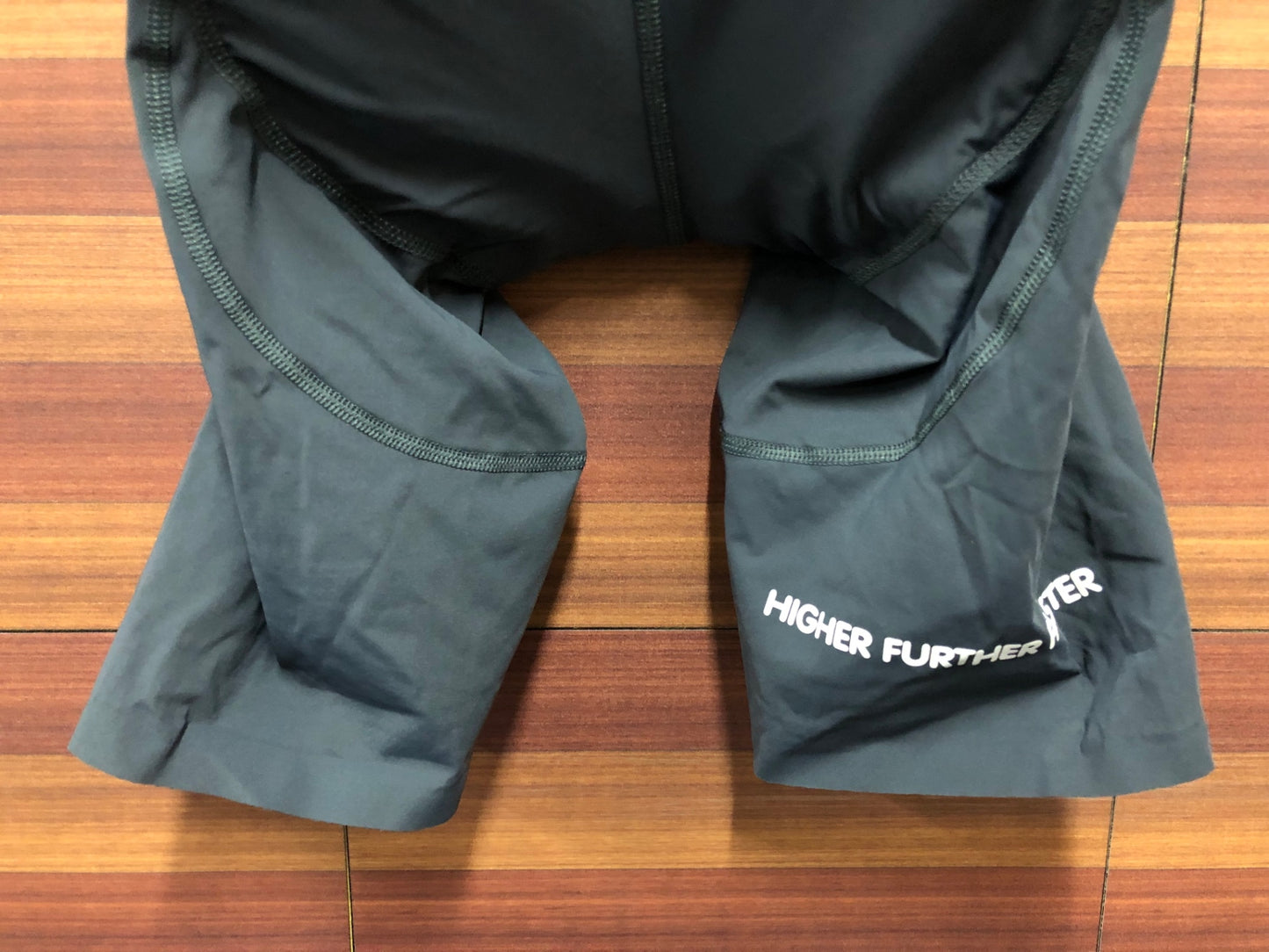 IR076 TICCC ビブショーツ グレー レディース XS