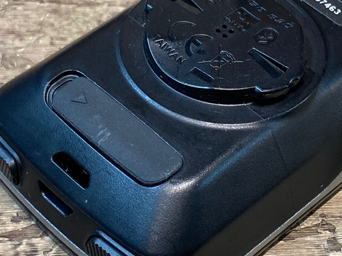 ID256 ガーミン GARMIN エッジ EDGE 820J サイクルコンピューター スピードセンサー ケイデンスセンサー マウント付属 接続確認済み