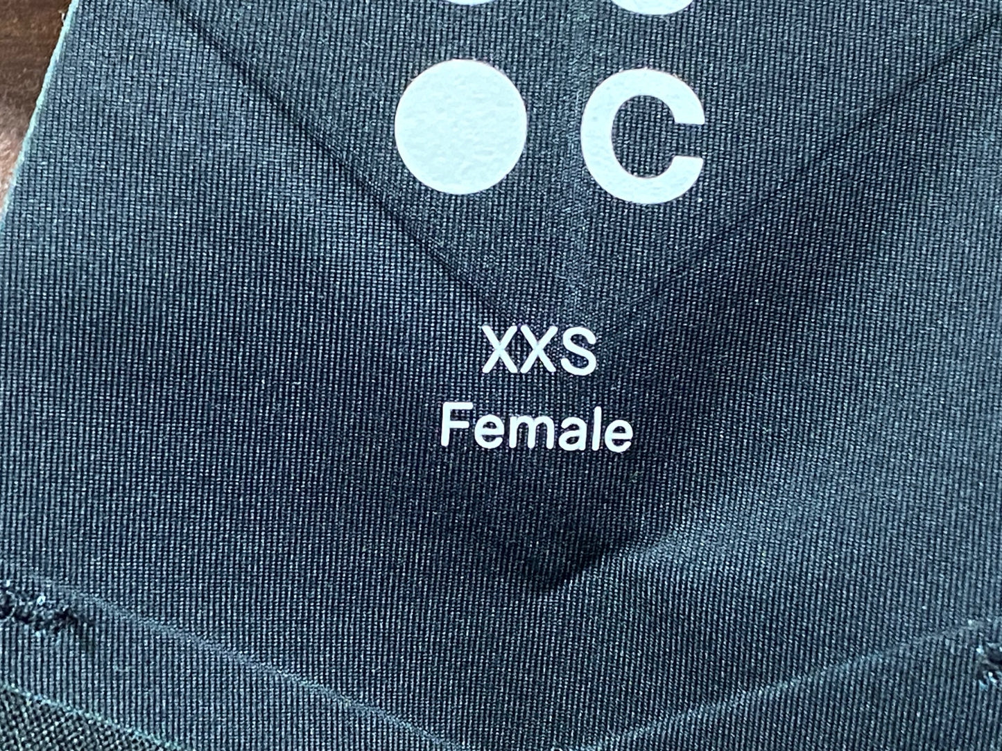 IN562 ユニバーサルカラーズ Universal Colours MONO ビブショーツ ターコイズ XXS レディース ※動物の毛