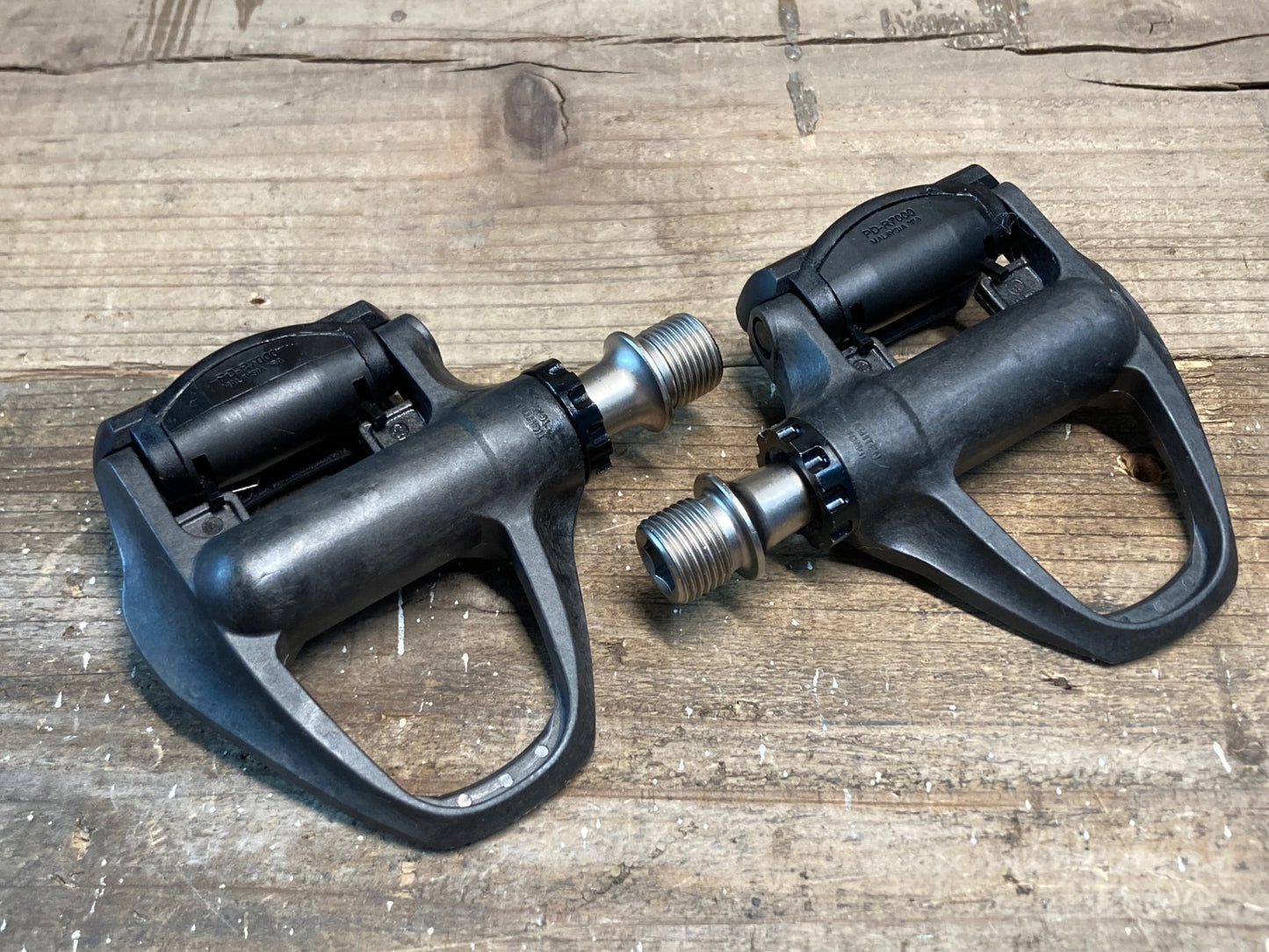 IO902 シマノ SHIMANO 105 PD-R7000 ビンディングペダル SPD-SL