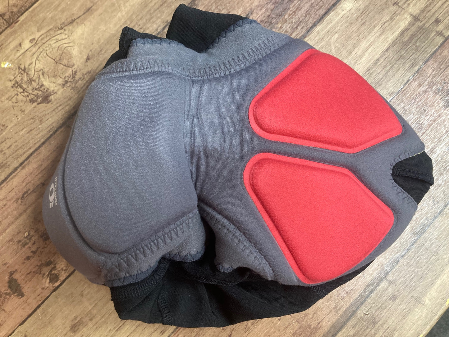 IP613 パールイズミ PEARL iZUMi レーサーパンツ 黒 M 3D NEO COLDBLACk