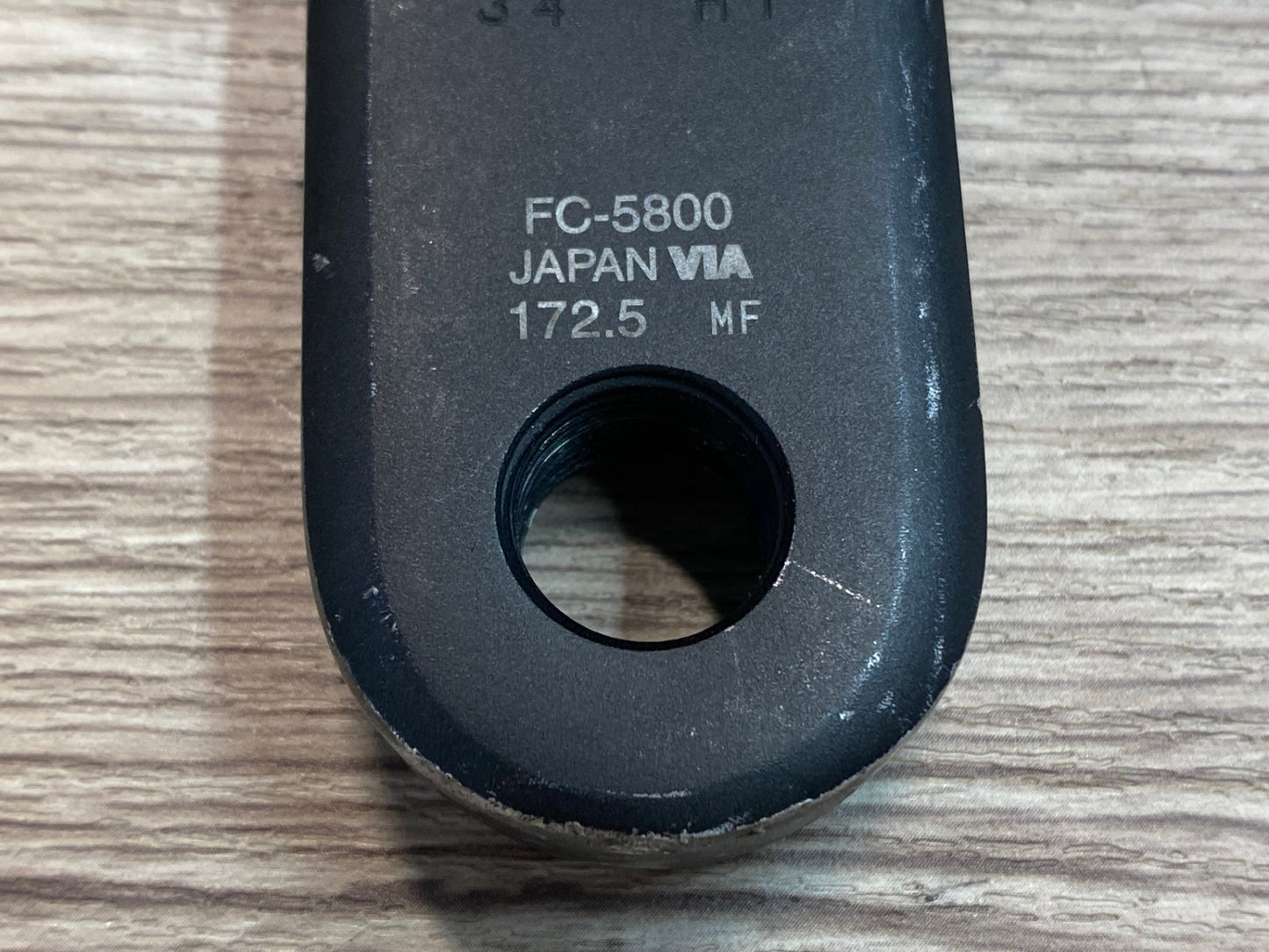 IT139 シマノ SHIMANO 105 FC-5800 クランクセット 172.5mm 50/34T ※アウター削れ