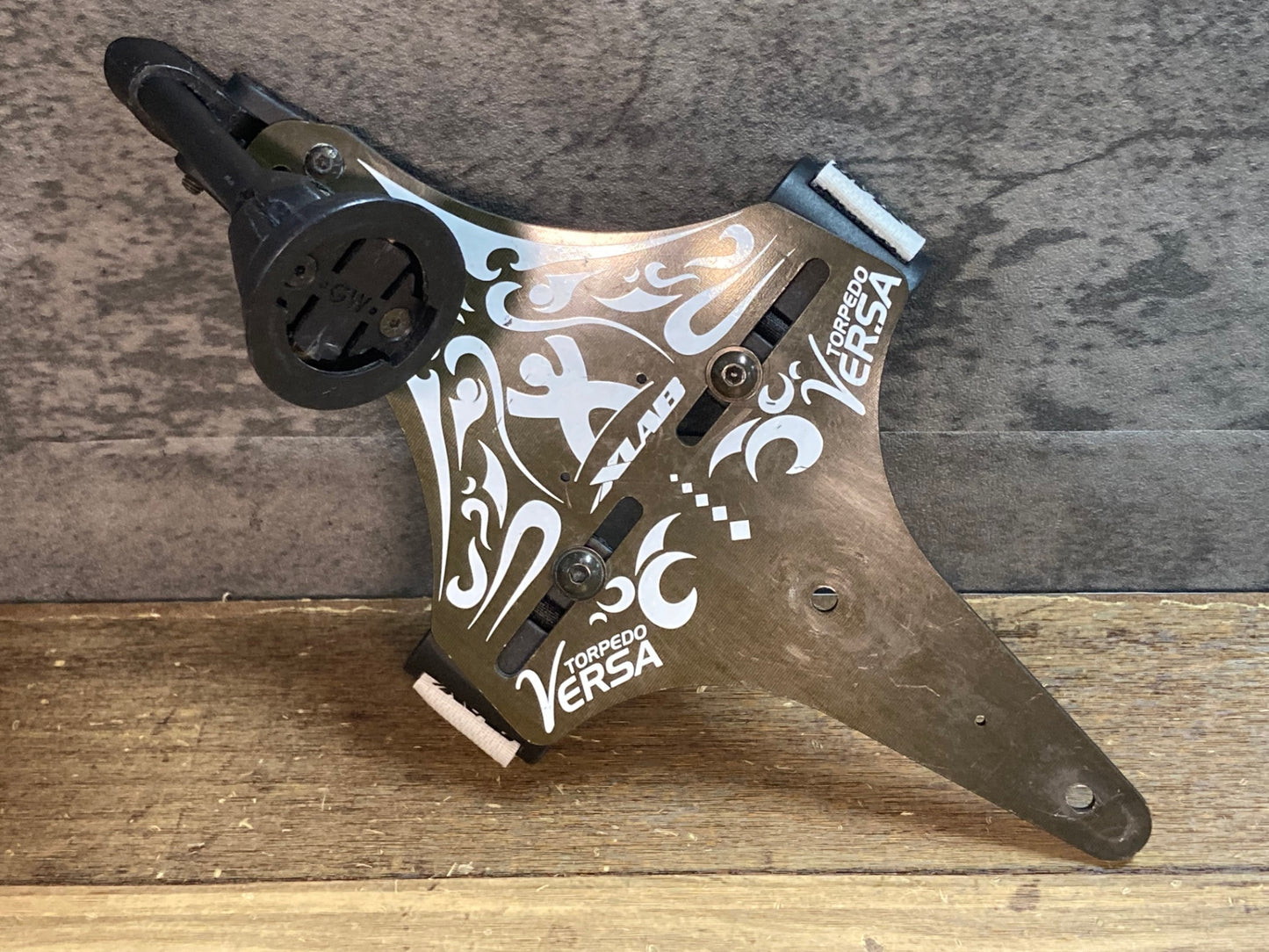 IU871 XLAB TORPEDO VERSA フローフロントハイドレーションプレート マウント