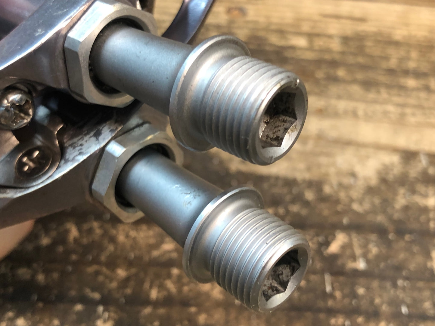 IO222 シマノ SHIMANO PD-A600 ビンディングペダル 削れ大