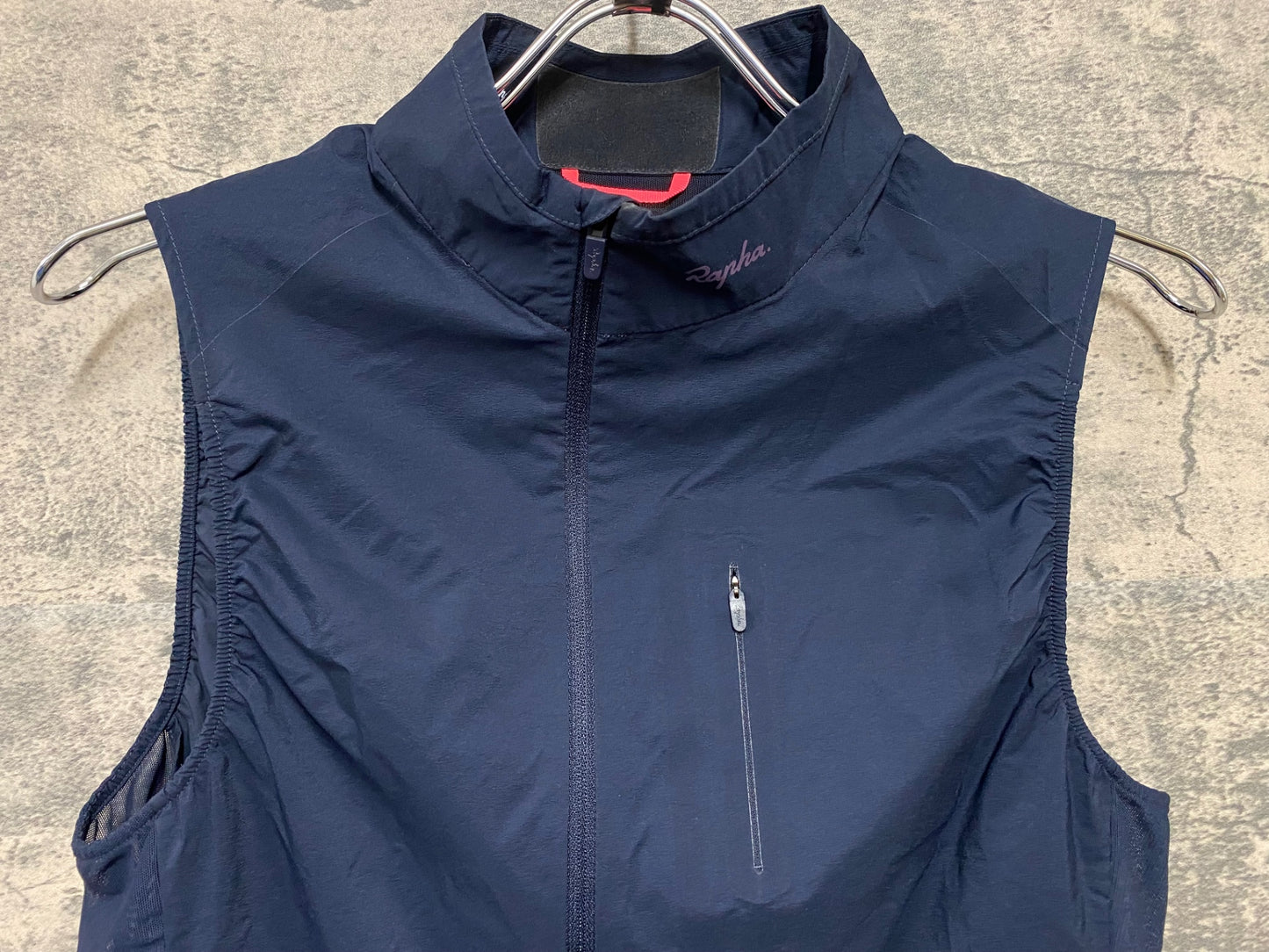 JC964 ラファ Rapha CLASSIC GILET Ⅱ サイクルベスト ジレ 紺 M