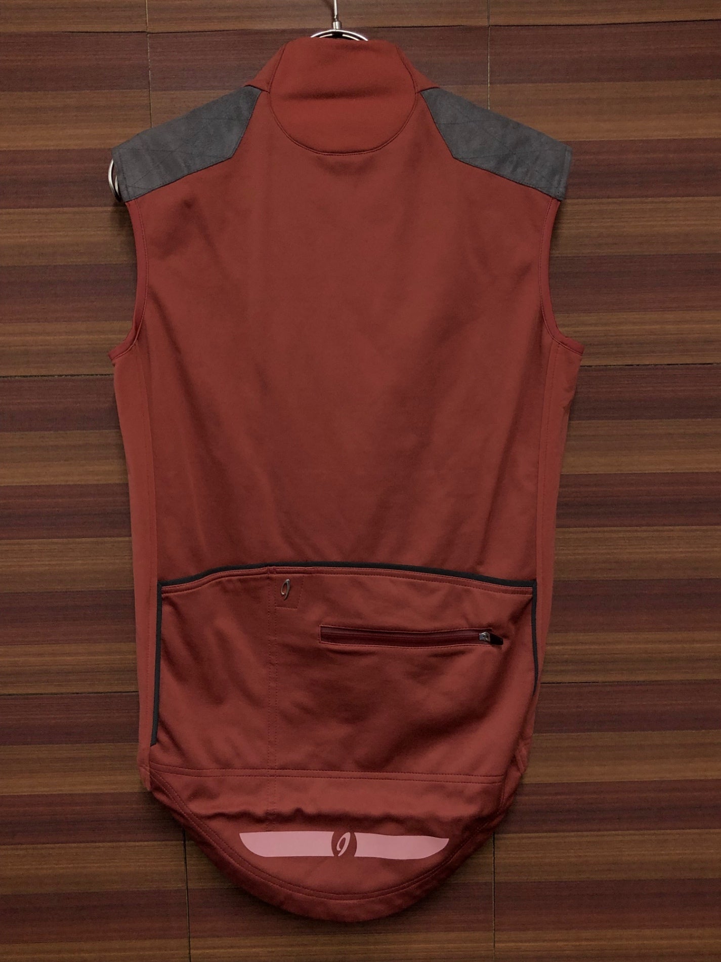 IO870 イザドア Isadore MERINO PERFORMANCE MEMBRANE+ ジレ サイクルベスト ピンクオレンジ S