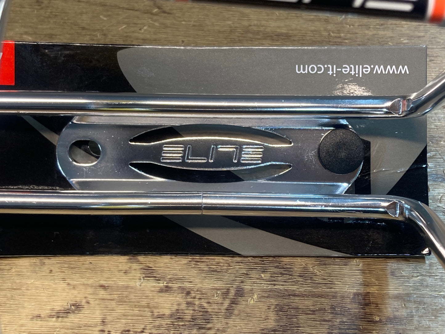 IV368 エリート ELITE Ciussi ボトルケージ 未使用品