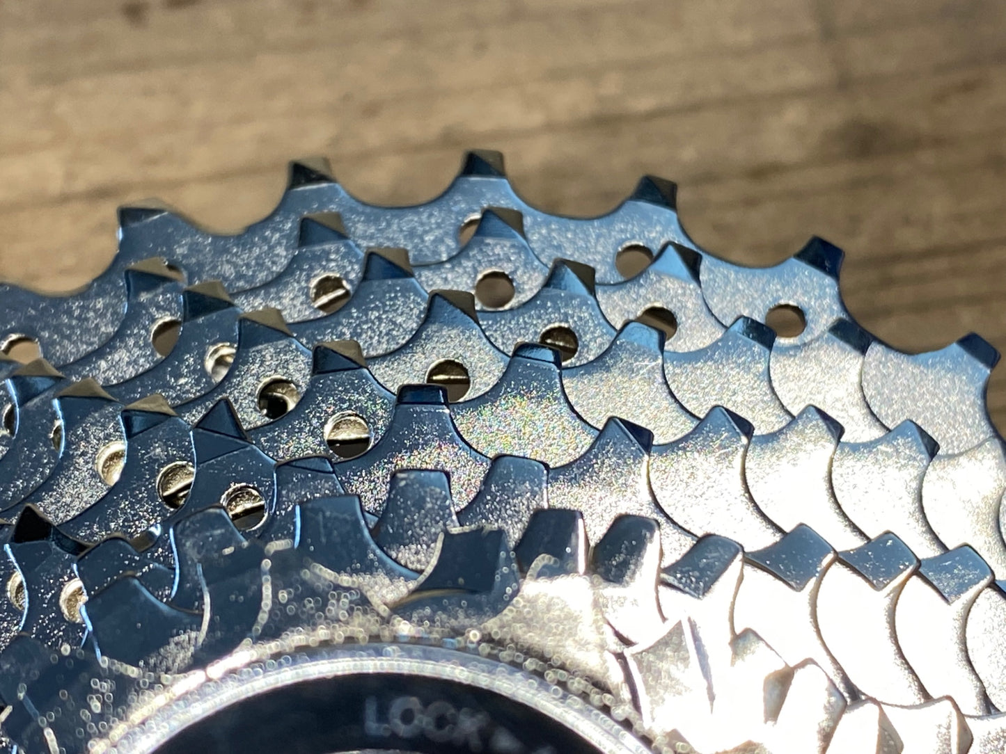 IO748 シマノ SHIMANO 105 CS-R7000 スプロケット 11-28T 11S