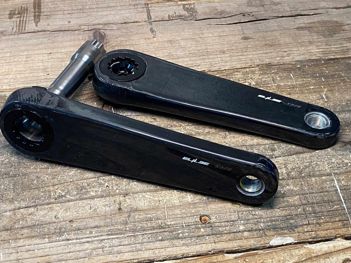 IT684 エライリー ELILEE X320 クランクアーム Φ24 170mm カーボン