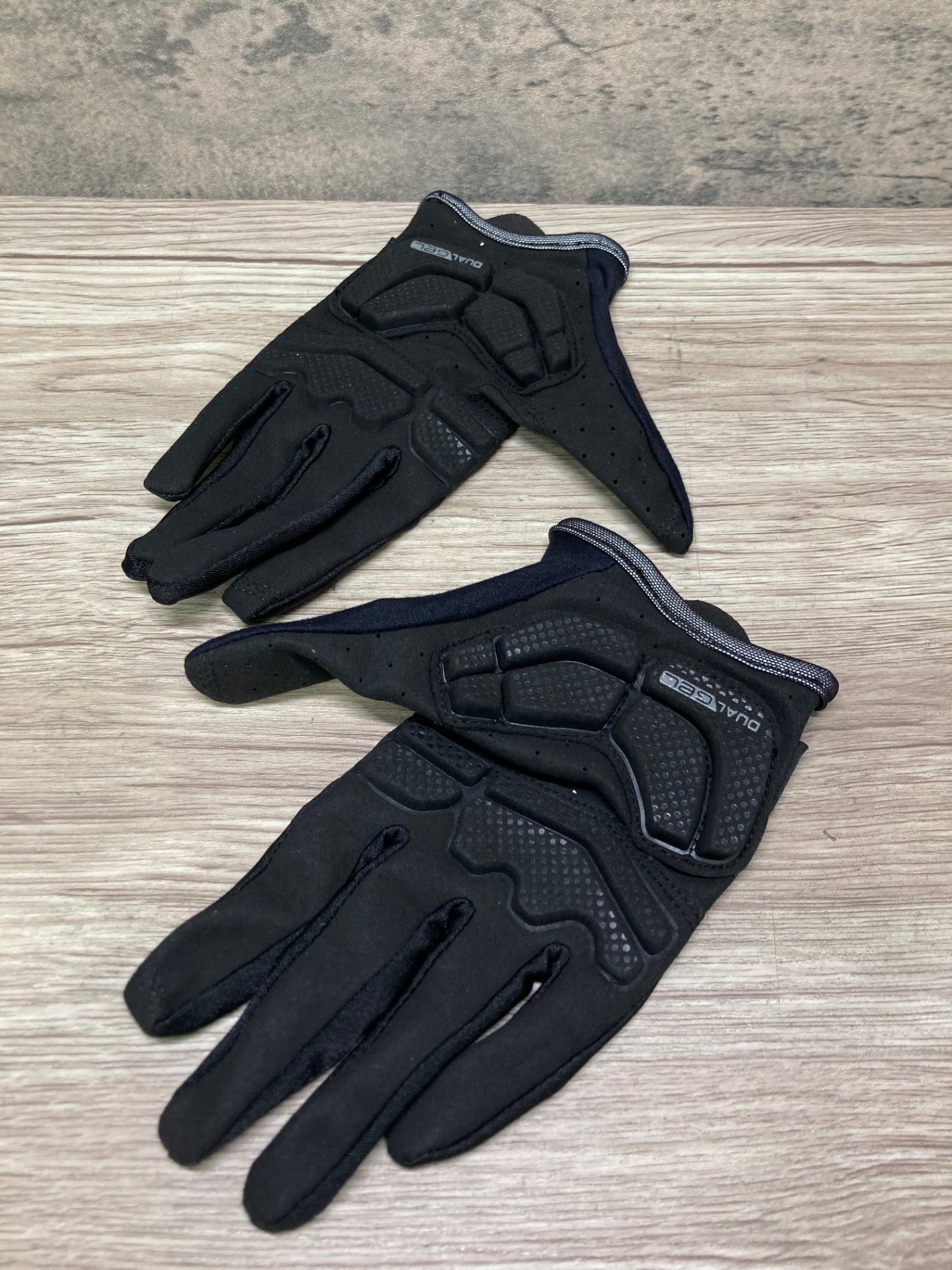 JA750 スペシャライズド SPECIALIZED 長指 グローブ 黒 S