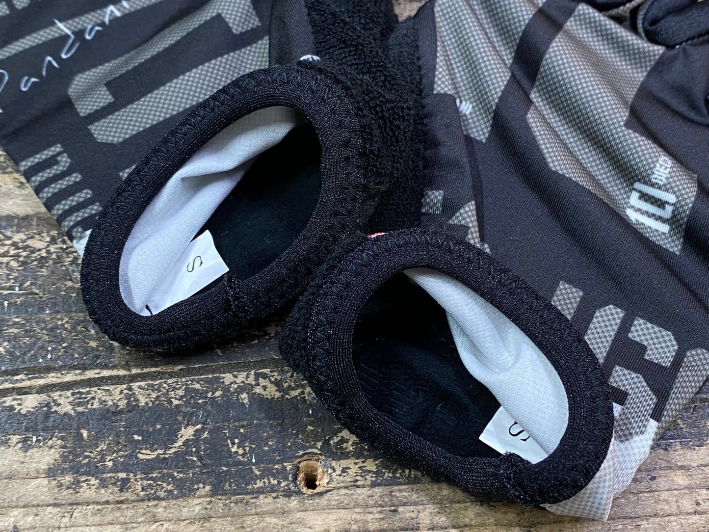 JD080 パンダーニ Pandani 指切り グローブ 黒 S