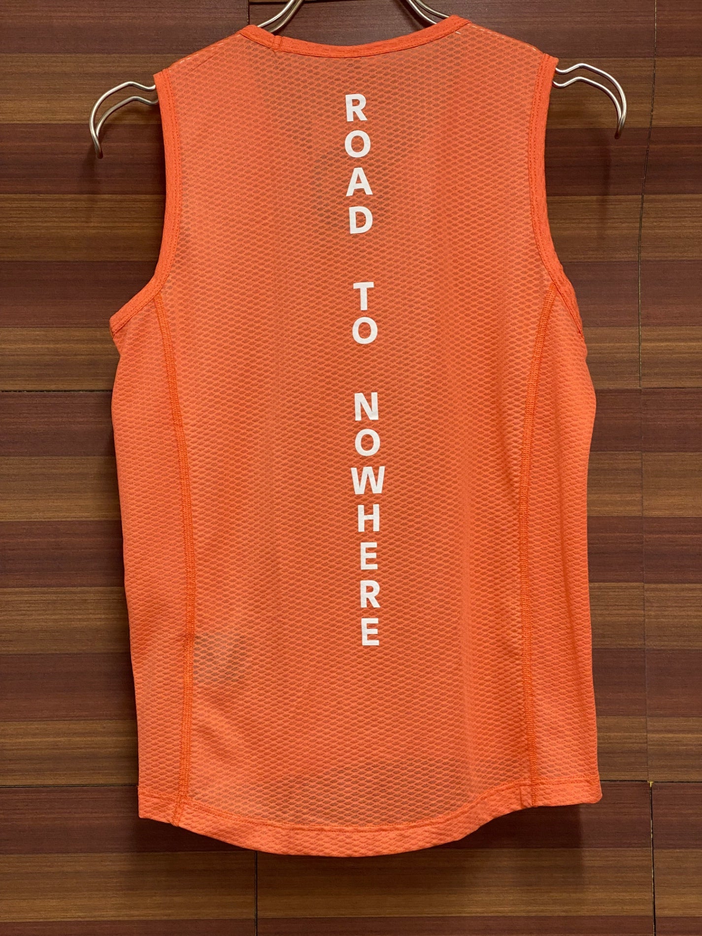 IV065 パスノーマルスタジオ PAS NORMAL STUDIOS Sleeve Less Baselayser ベースレイヤー オレンジ S