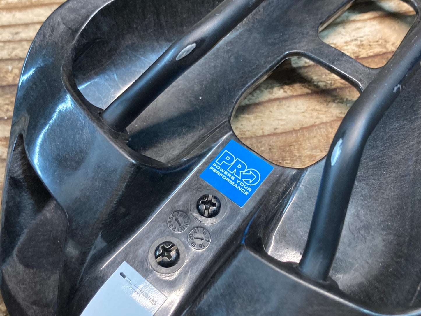 IZ280 シマノ プロ SHIMANO PRO ステルス STEALTH サドル 黒 142mm