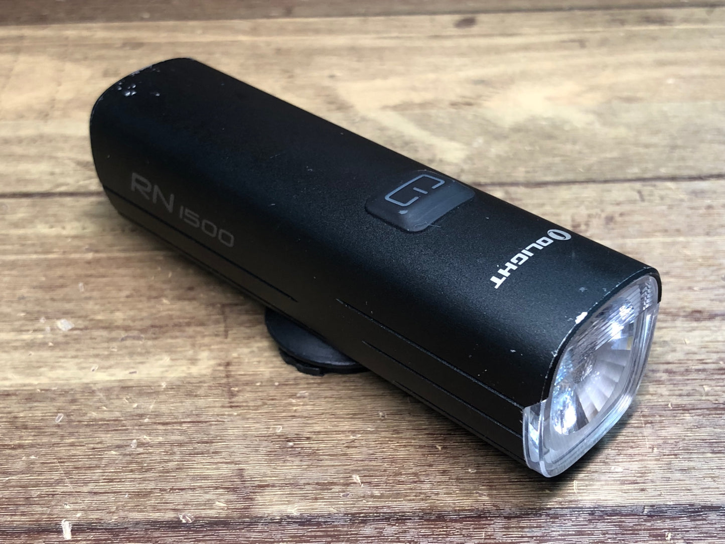 IF900 オーライト OLIGHT RN1500 フロントライト ※動作確認済み