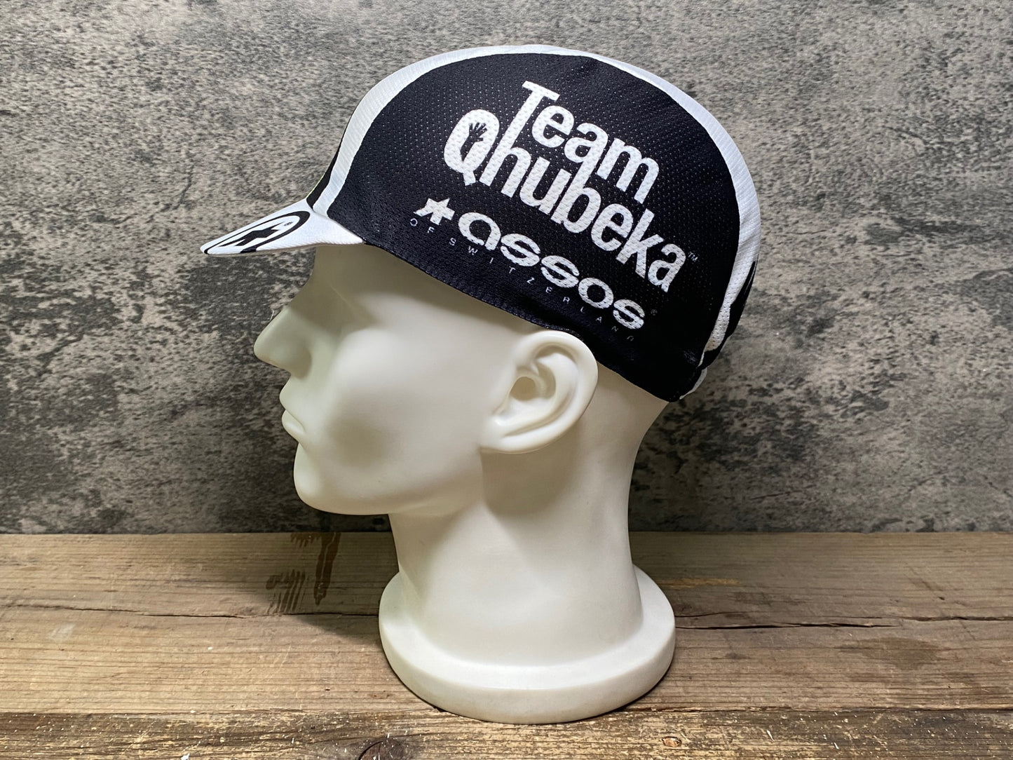 IW503 アソス Assos サイクルキャップ 白 黒 フリーサイズ