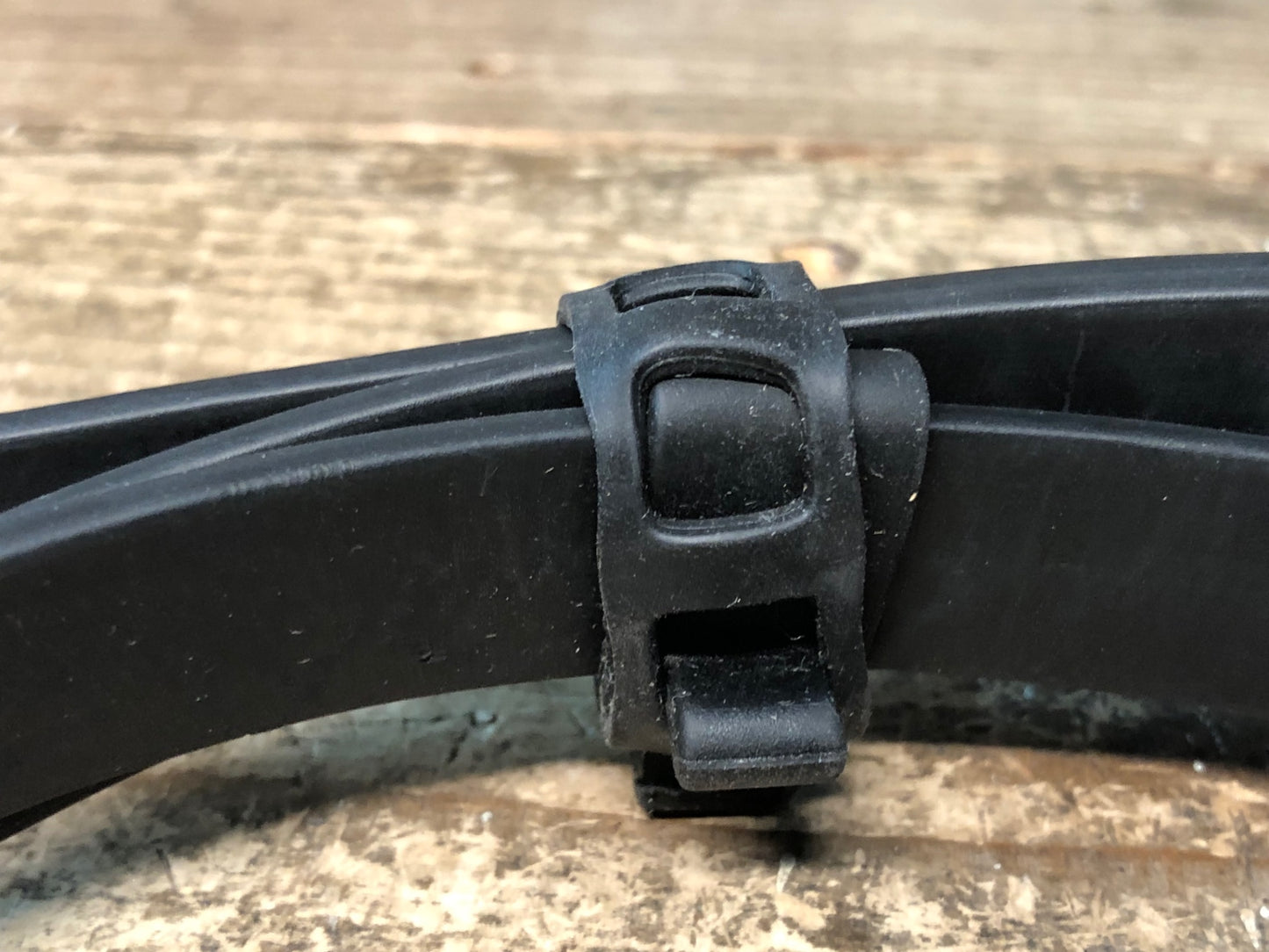 IU041 オットーロック OTTOLOCK サイクルロック 152cm 黒