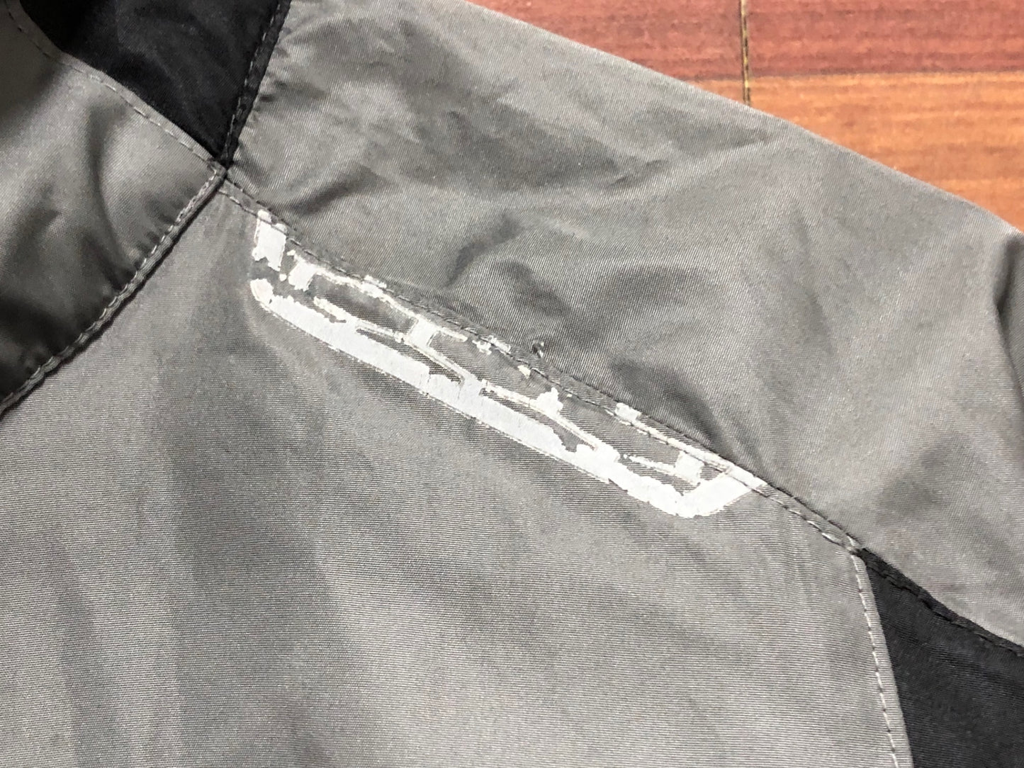 IS956 POLO SPORT 長袖 ウィンドブレイカー グレー 黒 S ※プリント割れ