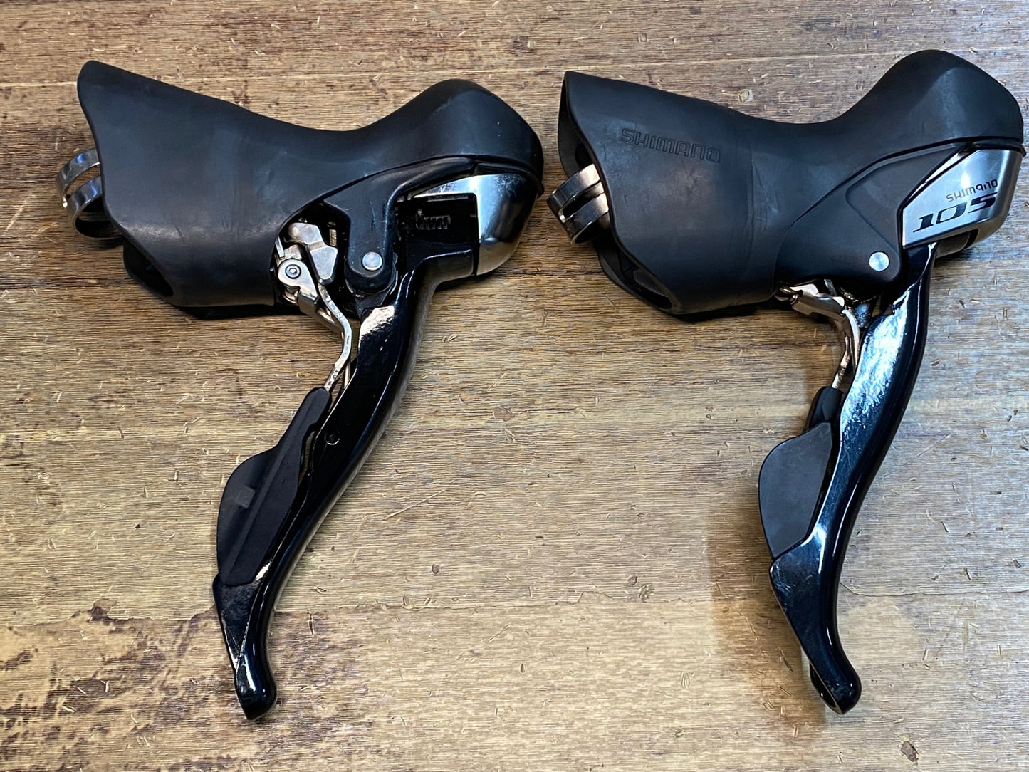 IX770 シマノ SHIMANO 105 ST-5700 STIレバー 2x10S