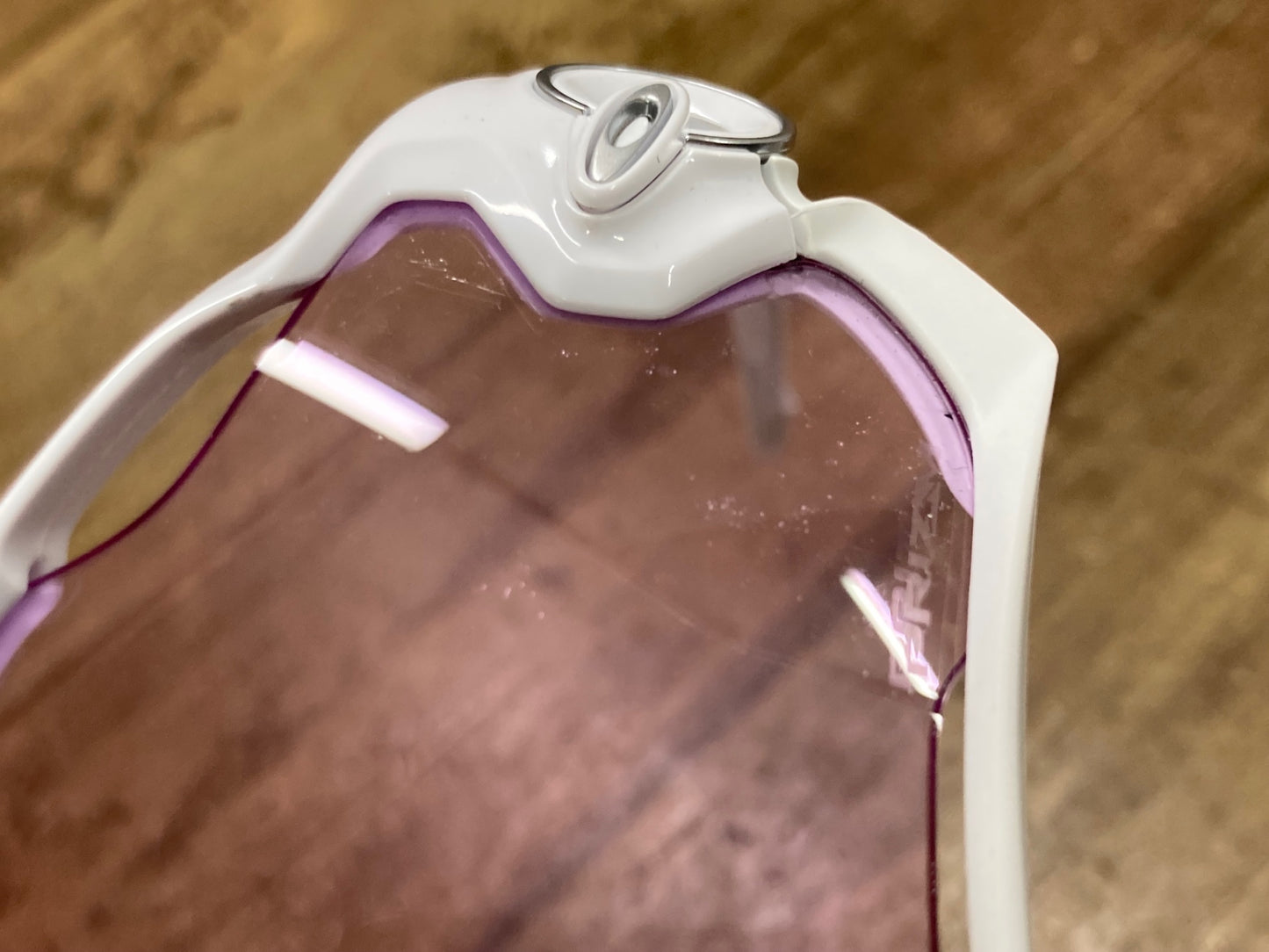 IY831 オークリー OAKLEY ジョウブレーカー JAW BREAKER サングラス アイウェア 白 PRIZM ローライト レンズ傷