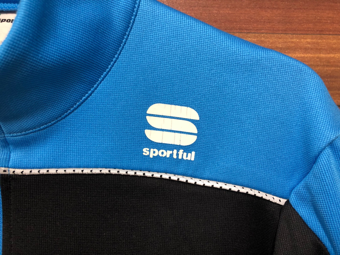 HZ171 スポーツフル sportful 長袖 サイクルジャージ 黒 水色 S 裏起毛 ※スレ、プリントひび割れ