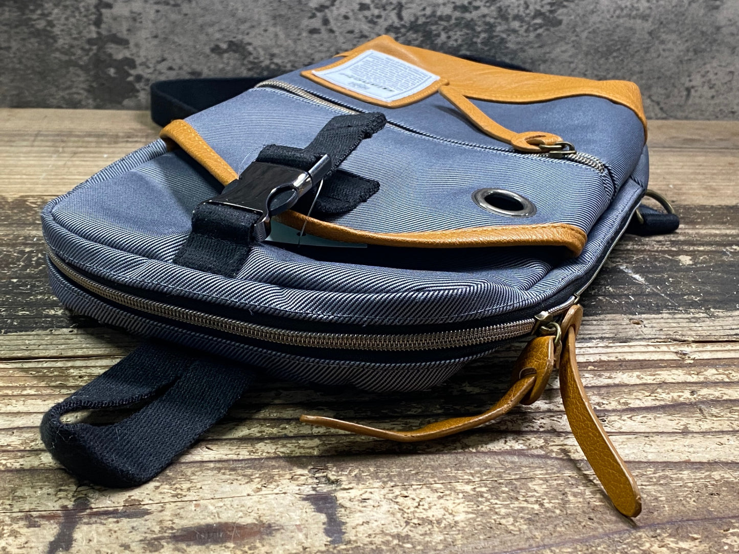 JC940 ビアンキ Bianchi ワンショルダーバッグ 紺 グレー