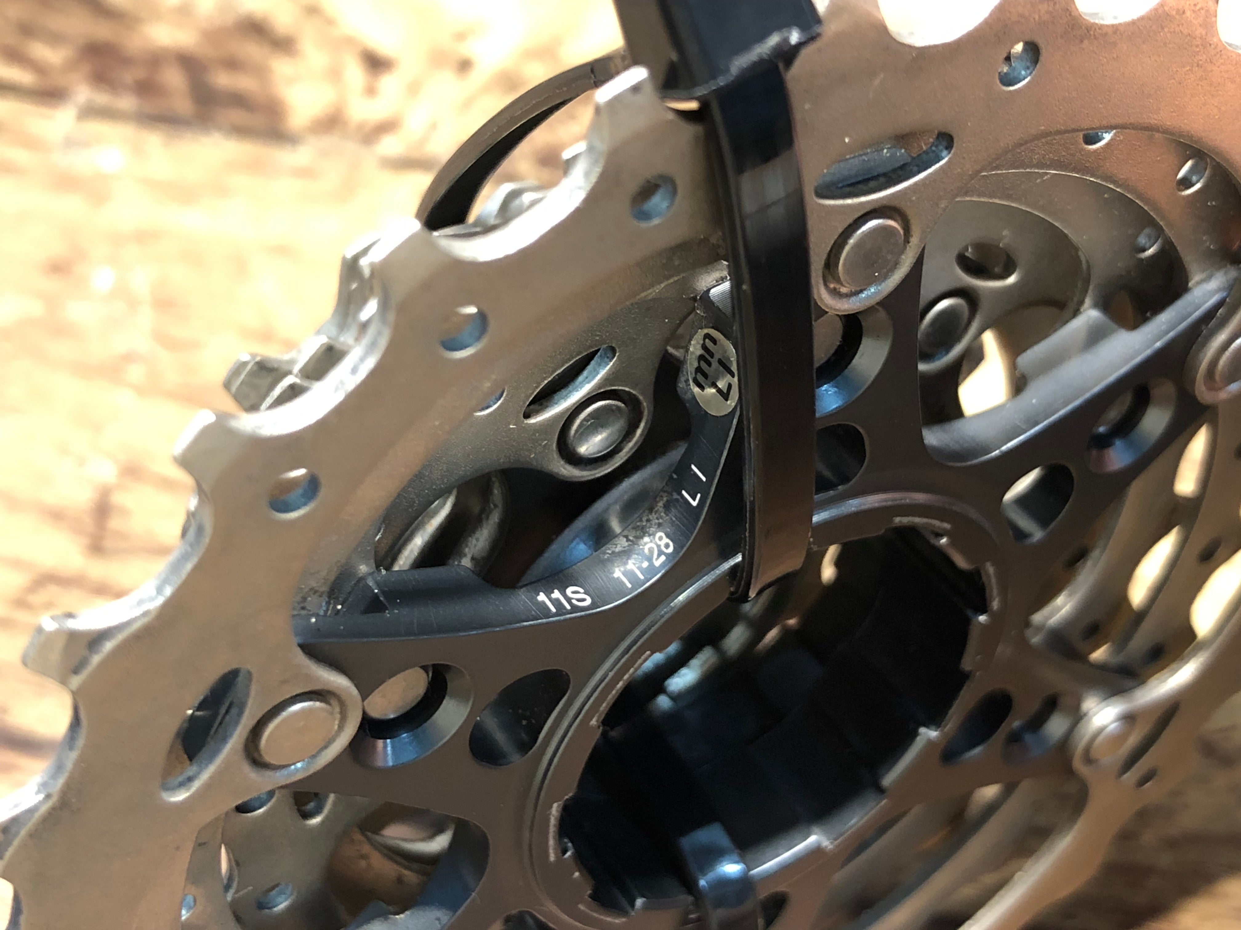 SHIMANO（シマノ）CS-R8000 カセットスプロケット 11S 11-25T 11