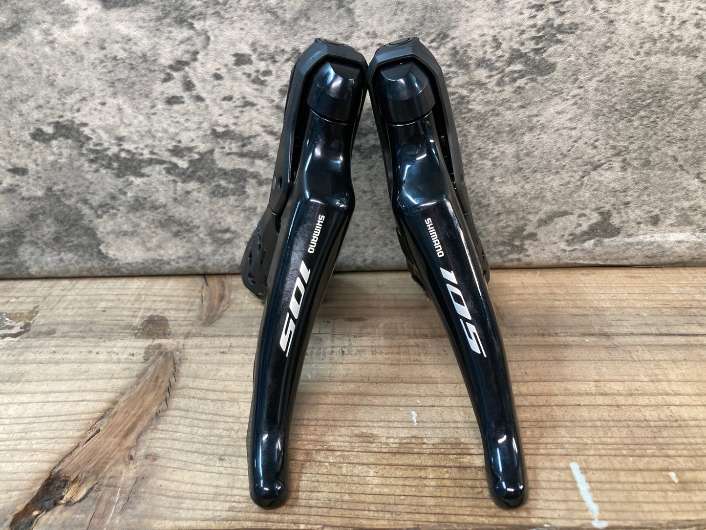 IR321 シマノ SHIMANO 105 ST-R7020 STIレバー 2x11S フード欠品