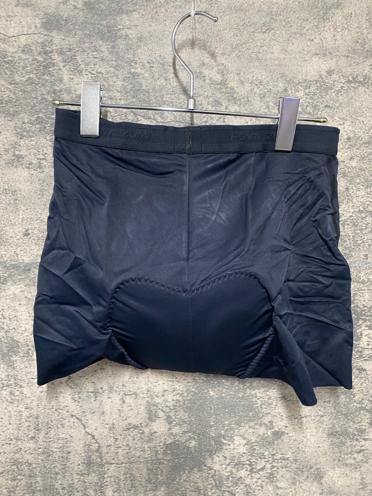 IV915 パールイズミPEARL iZUMi パッド付 インナーパンツ 黒 L メッシュ