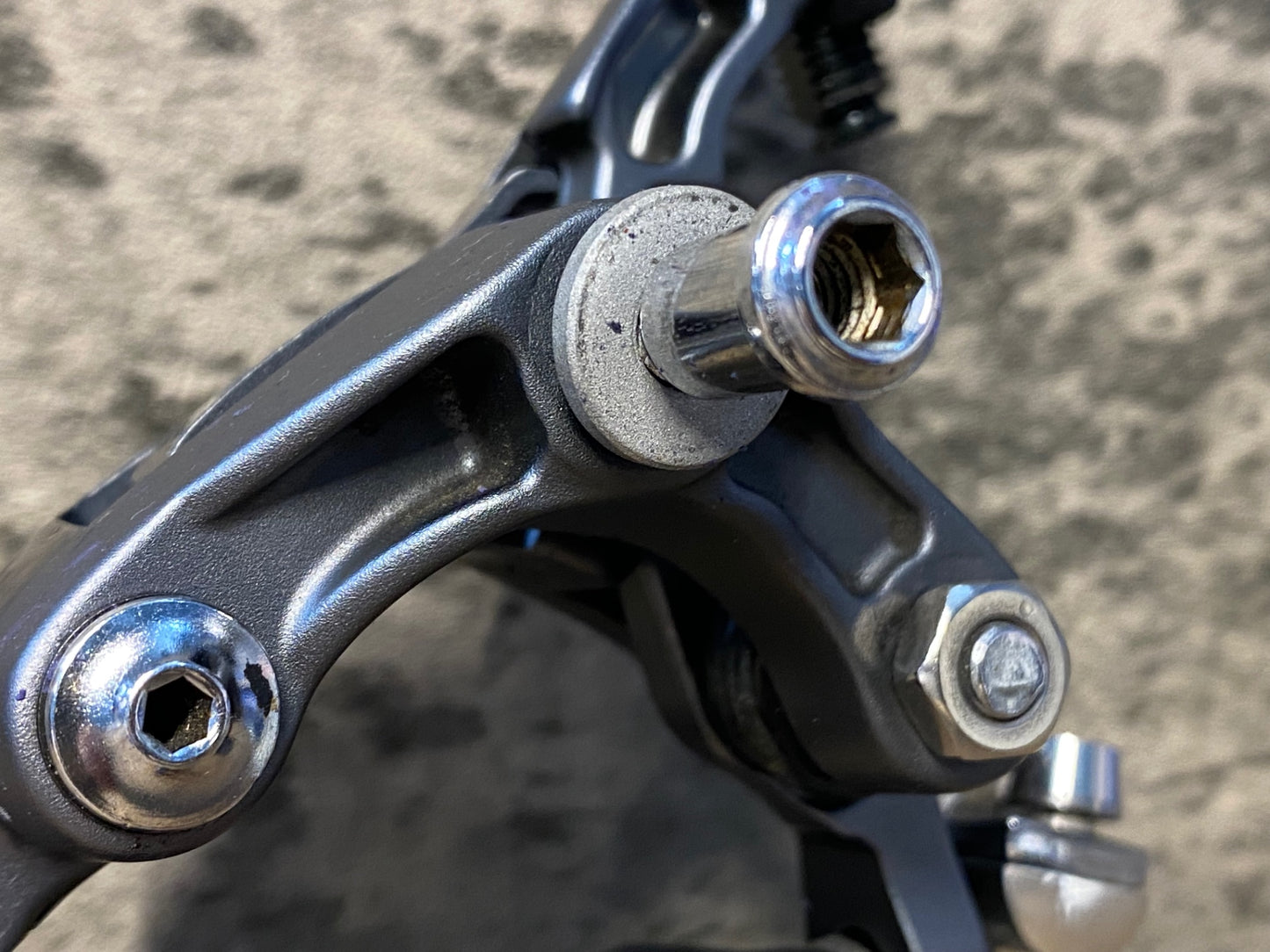 IV174 シマノ SHIMANO アルテグラ ULTEGRA BR-6800 キャリパーブレーキ 前後セット