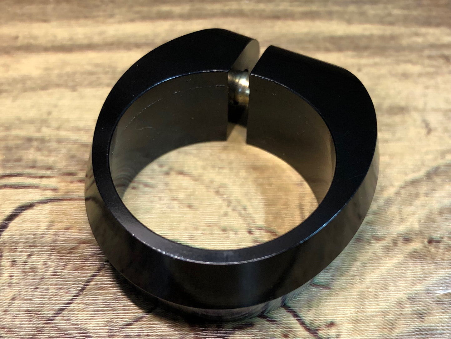 IM115 トムソン THOMSON シートクランプ Φ29.8mm 黒