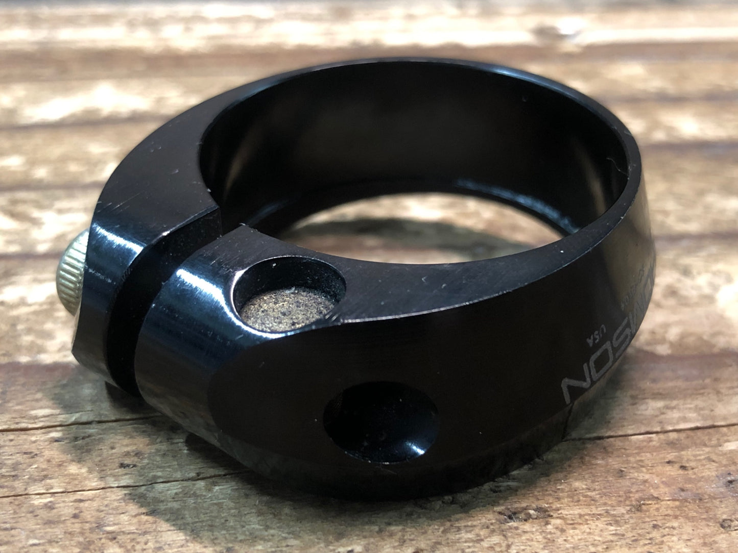 IW674 トムソン THOMSON SC-E104 シートクランプ Φ34.9mm 黒