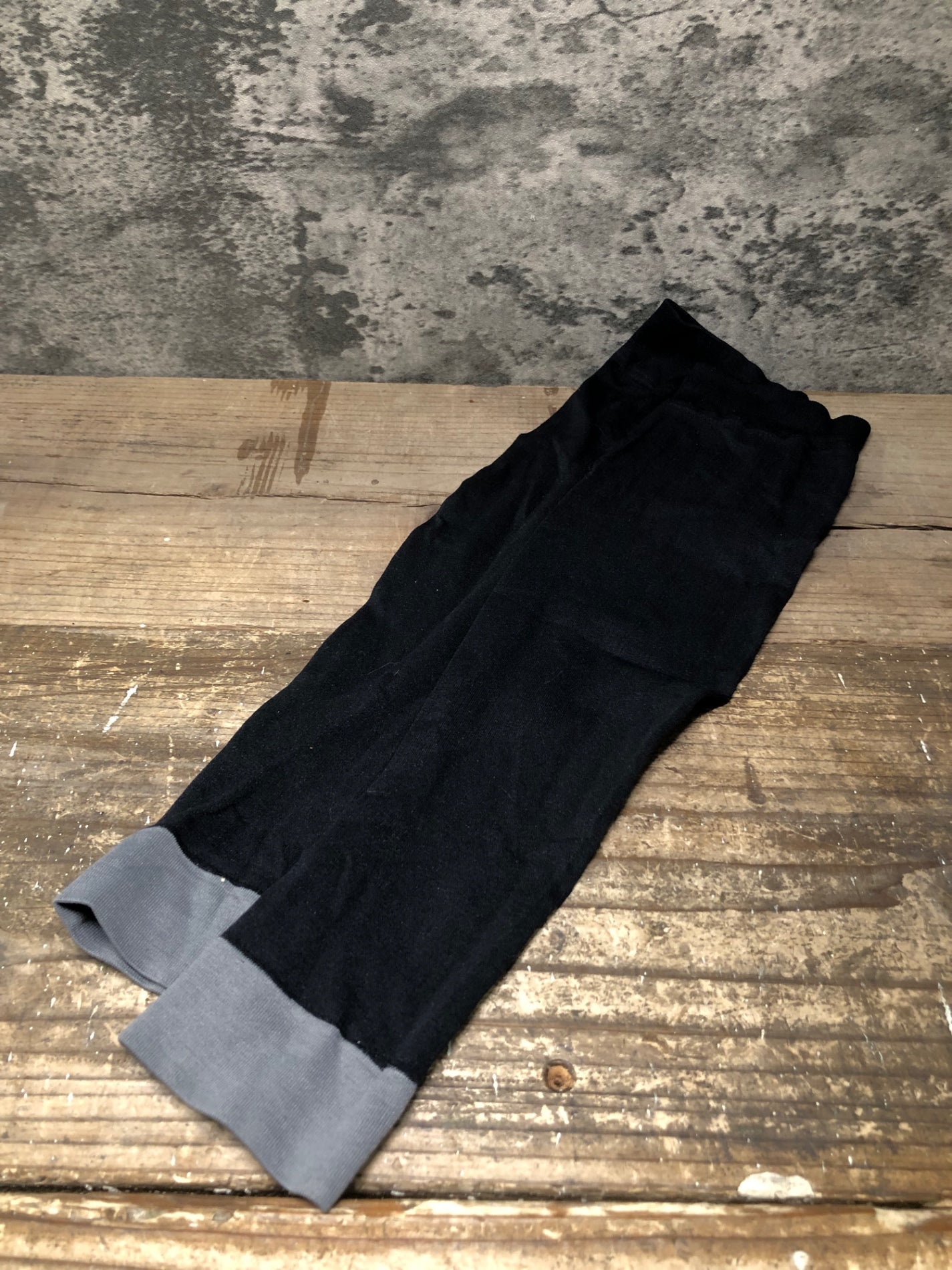 IW780 アソス assos アームカバー 黒 Ⅰ