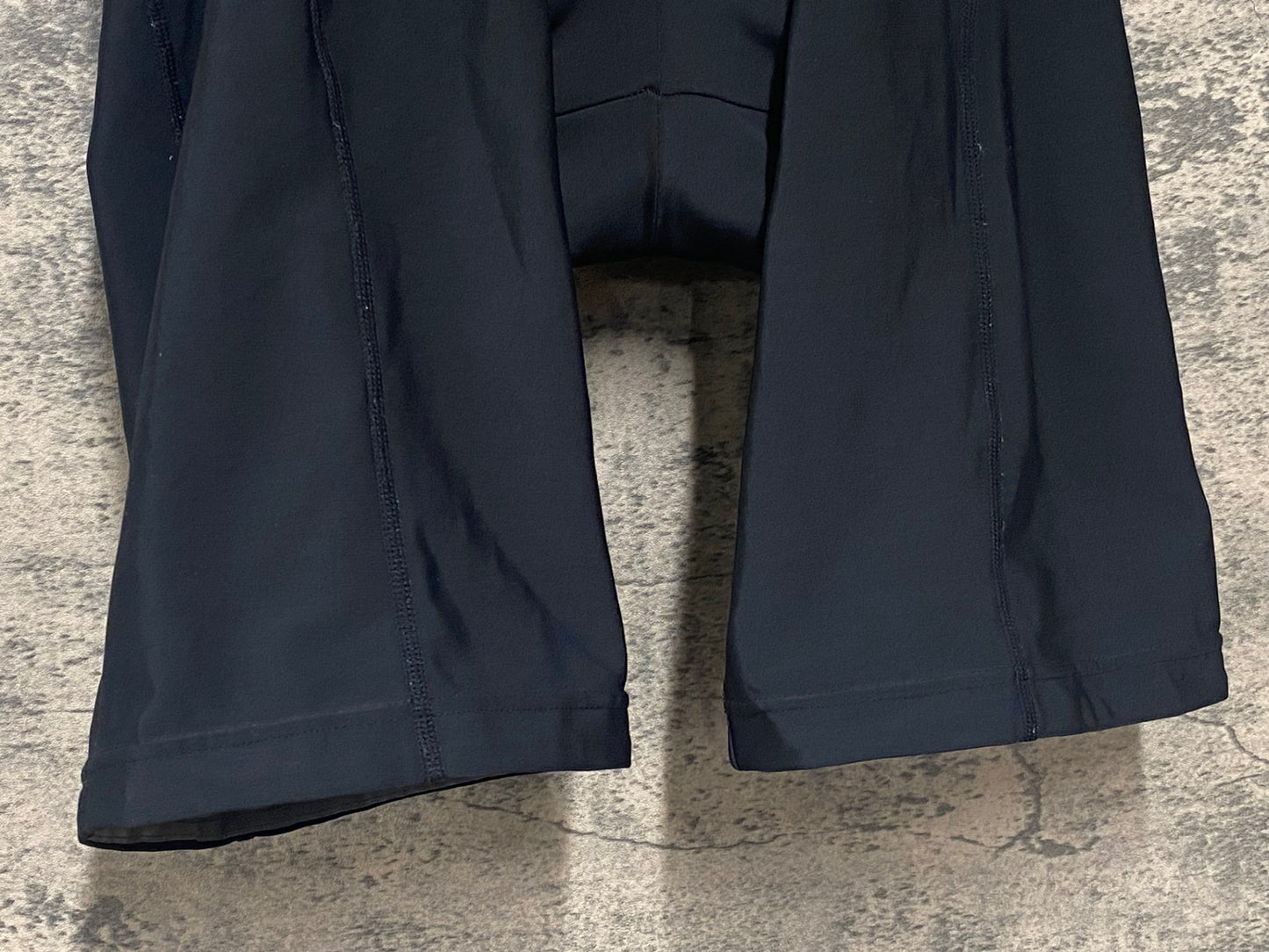 IY660 パールイズミ PEARL iZUMi レーサーパンツ 黒 3L 3DNEO