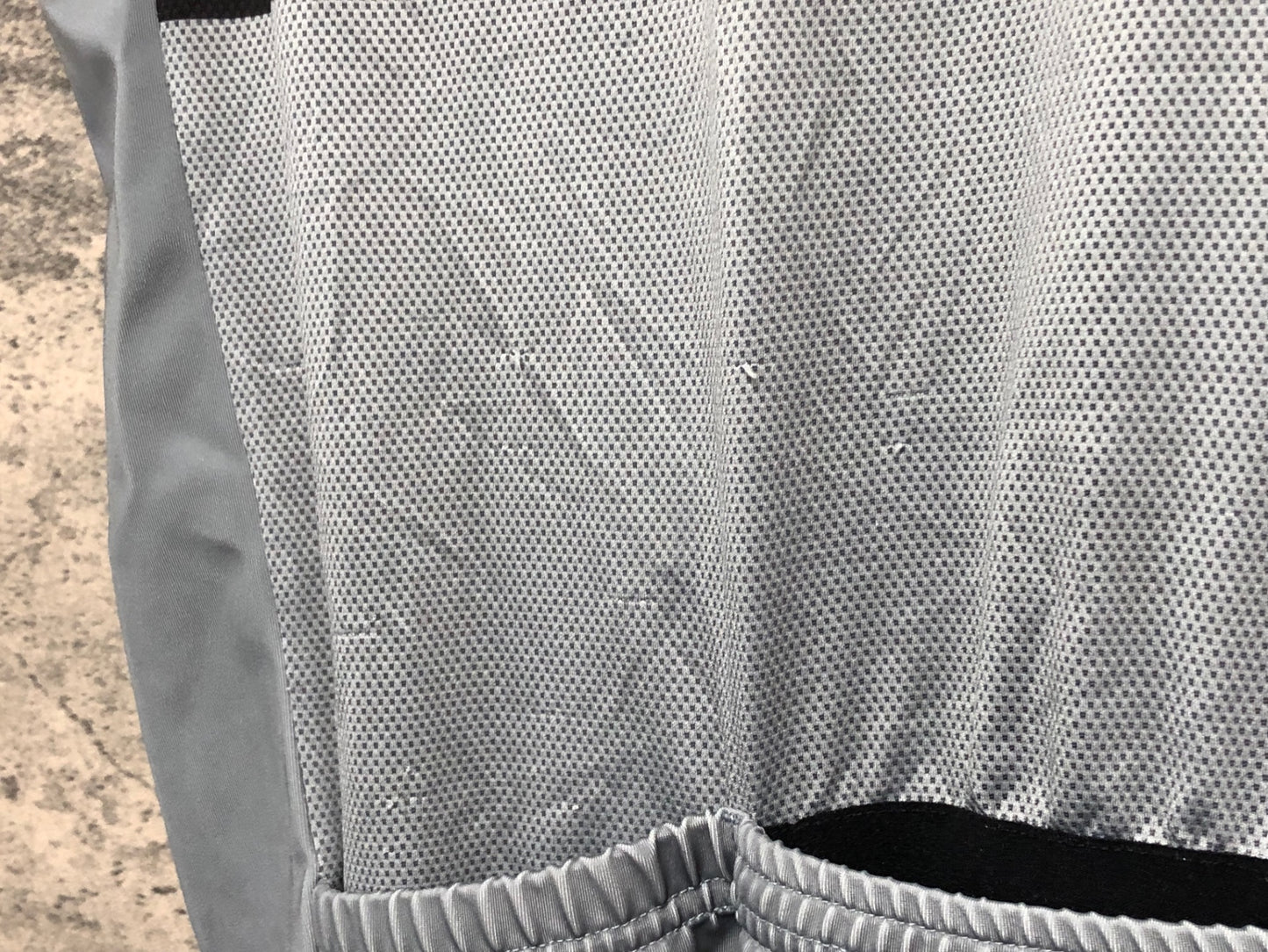 IX609 モーゼン morethan サイクルベスト ジレ XL グレー 背面傷み多