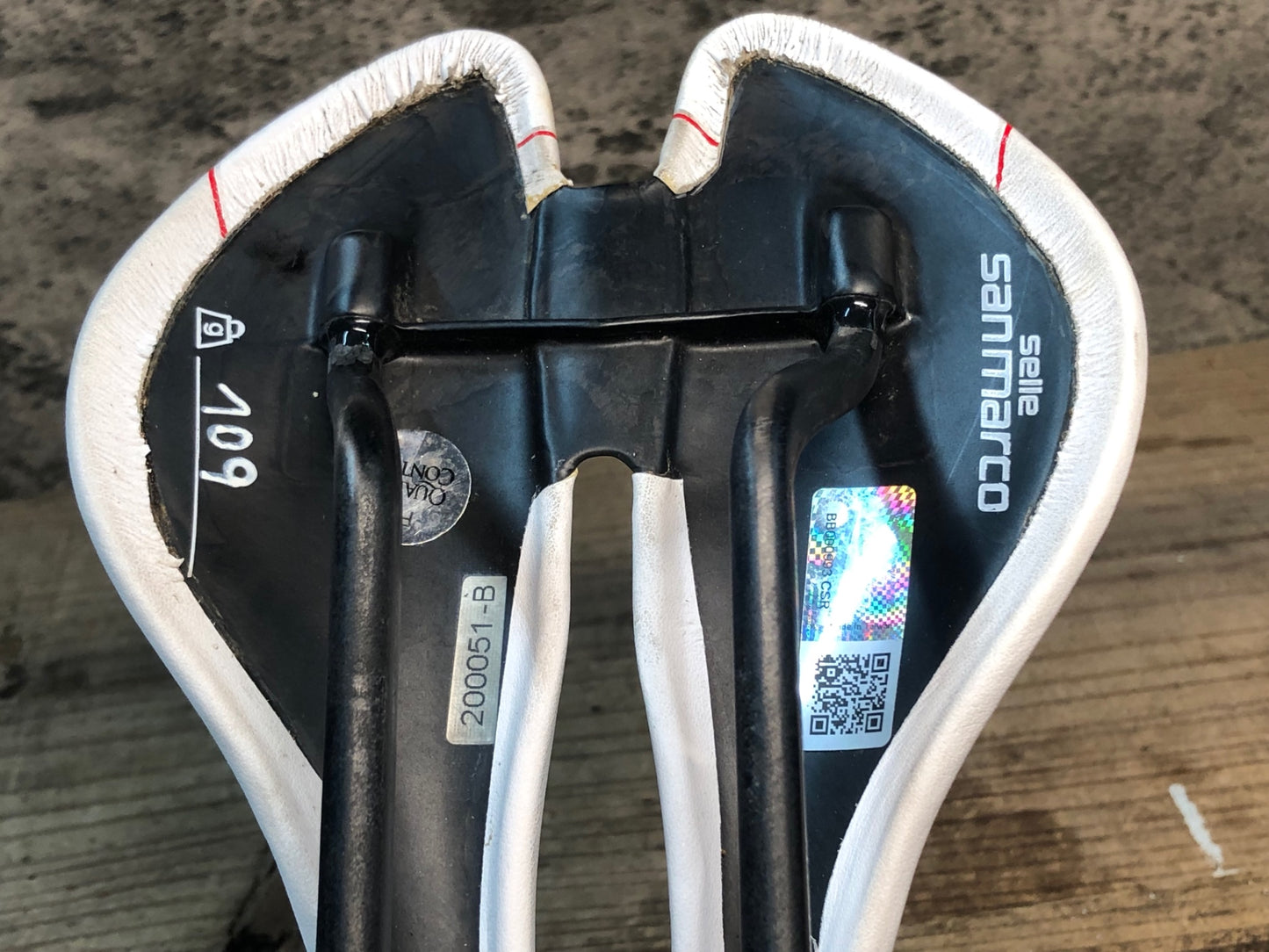 IX426 セラ サンマルコ Selle San Marco アスピデ ASPIDE SUPERLEGGERA サドル カーボンレール 白